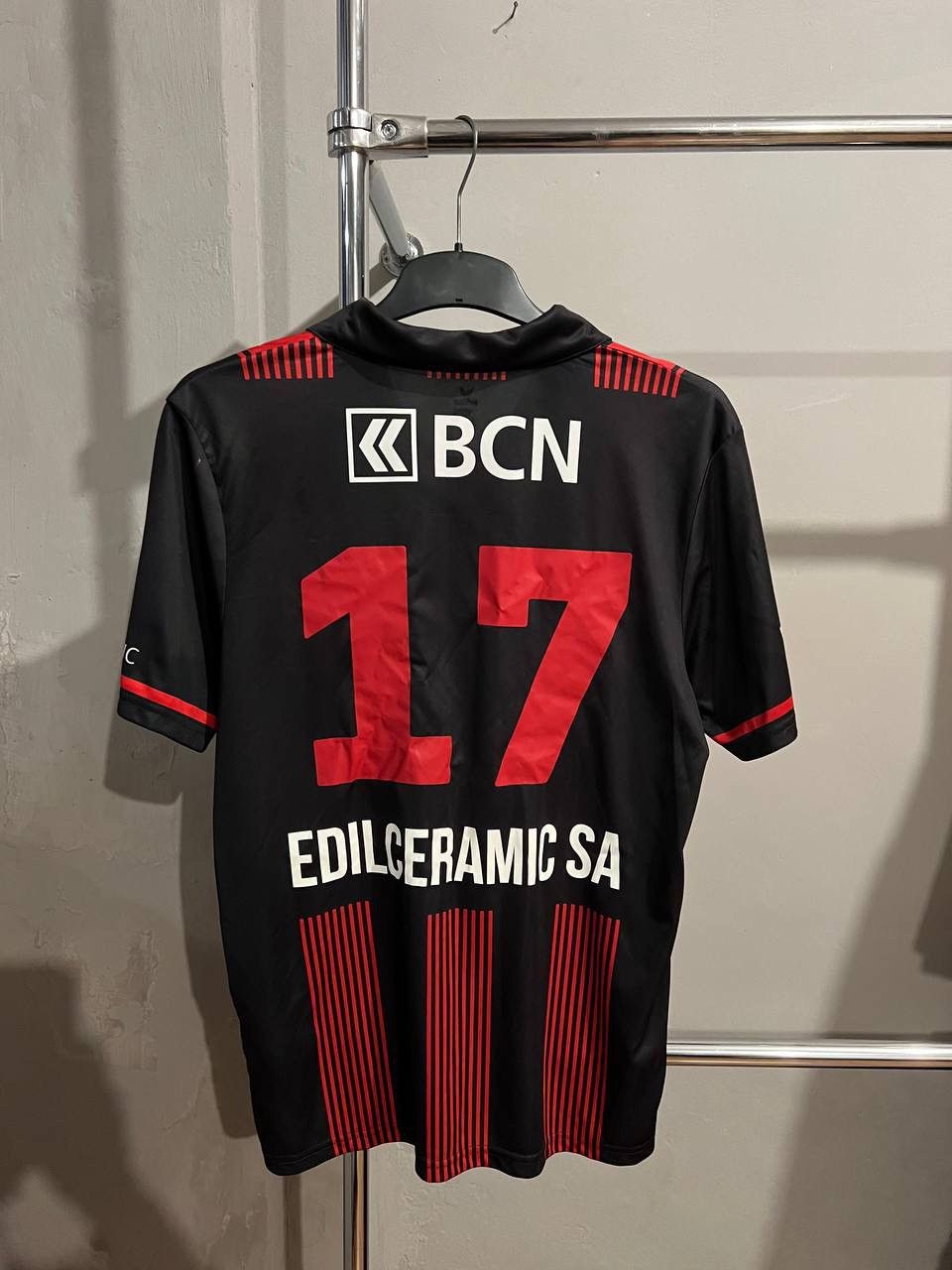 Erima 2016/17 NEUCHATEL XAMAX #17 HOME SOCCER JERSEY FOOTBALLSHIRT Size US L / EU 52-54 / 3 - 3 Thumbnail