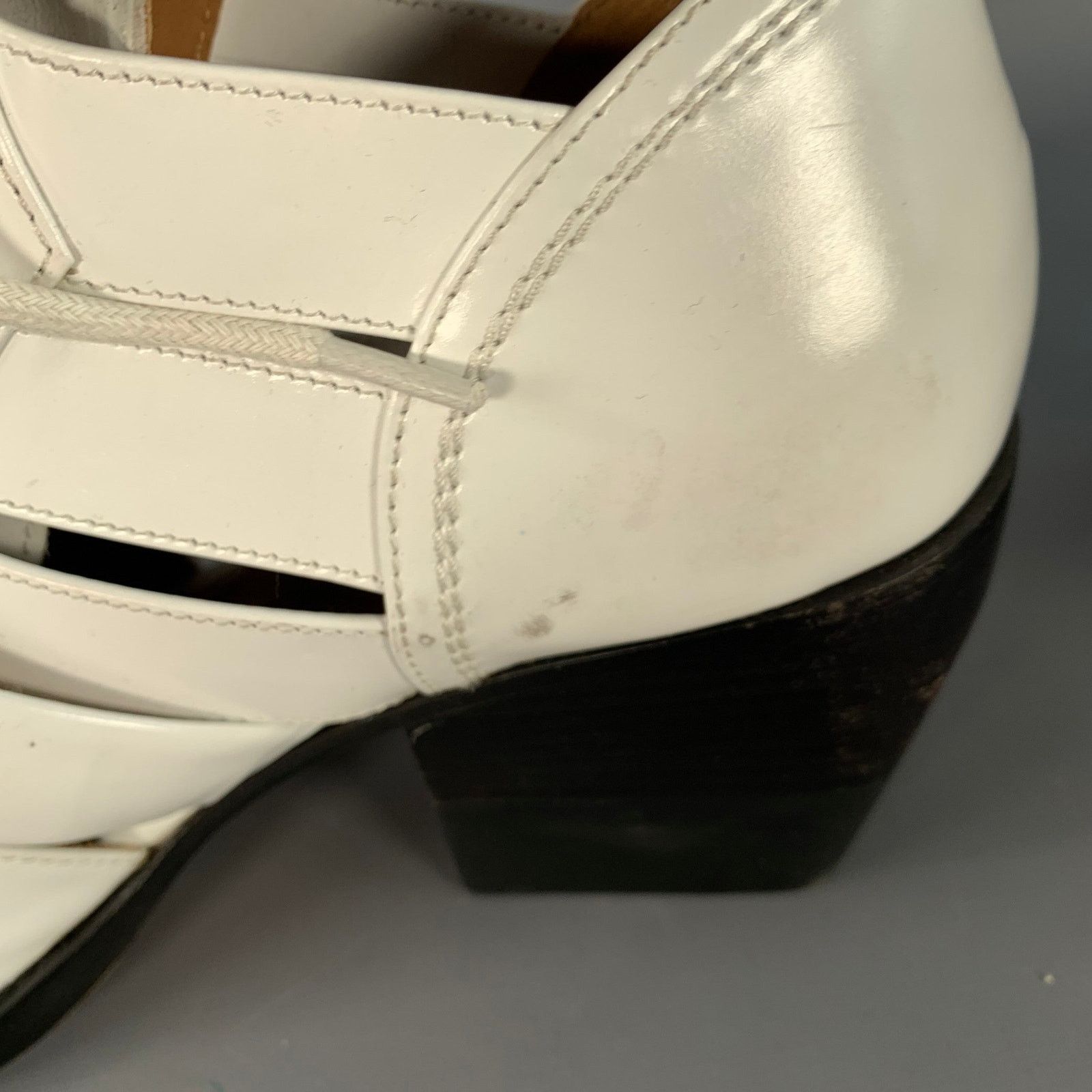 Chloe CHLOE 8 White Leather Lace-Up Belted Pointed Toe Ankle Boots Size US 8 / IT 38 - 12 Thumbnail