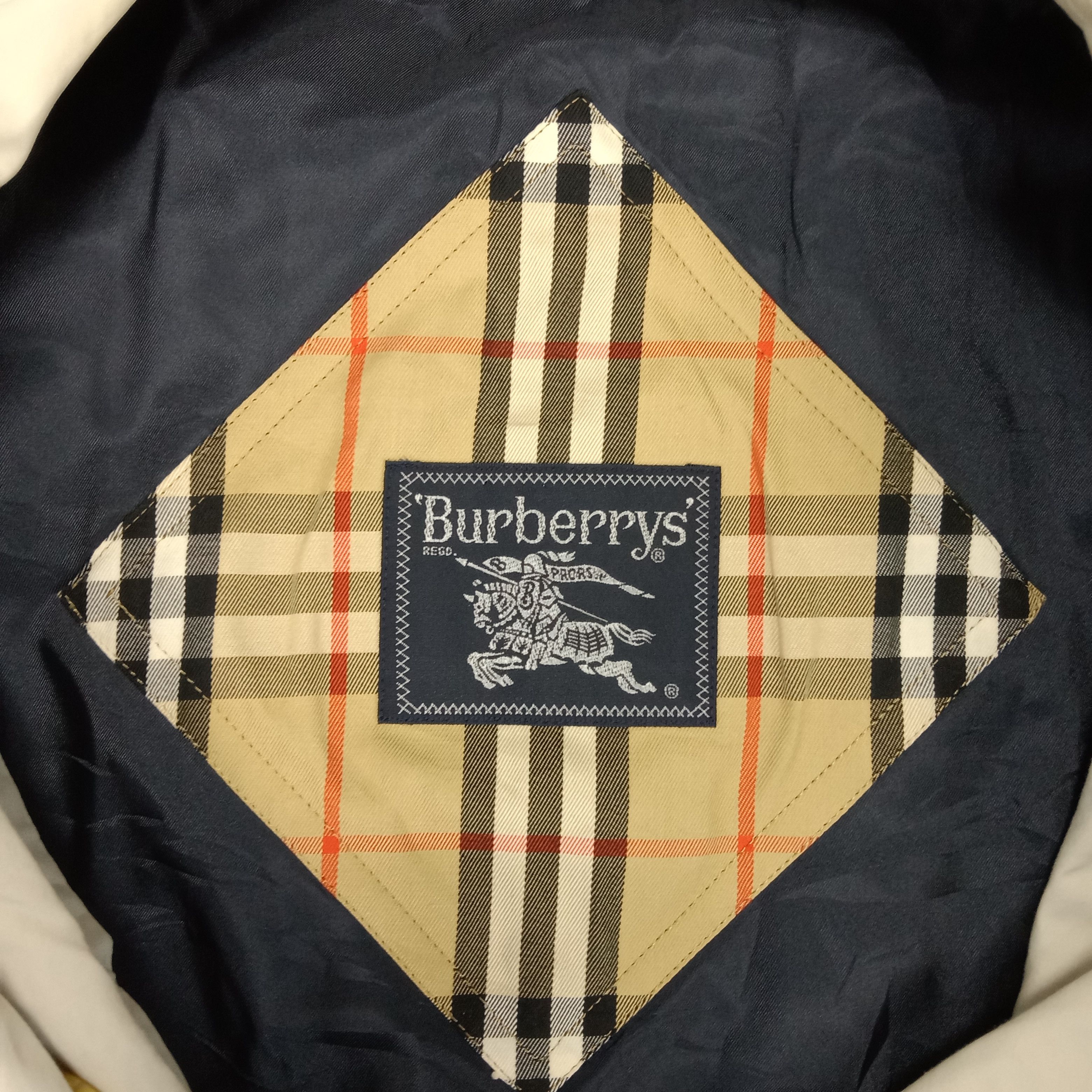 Burberry × Vintage Burberrys Nova Check Trench Coat Jacket Size US L / EU 52-54 / 3 - 4 Thumbnail
