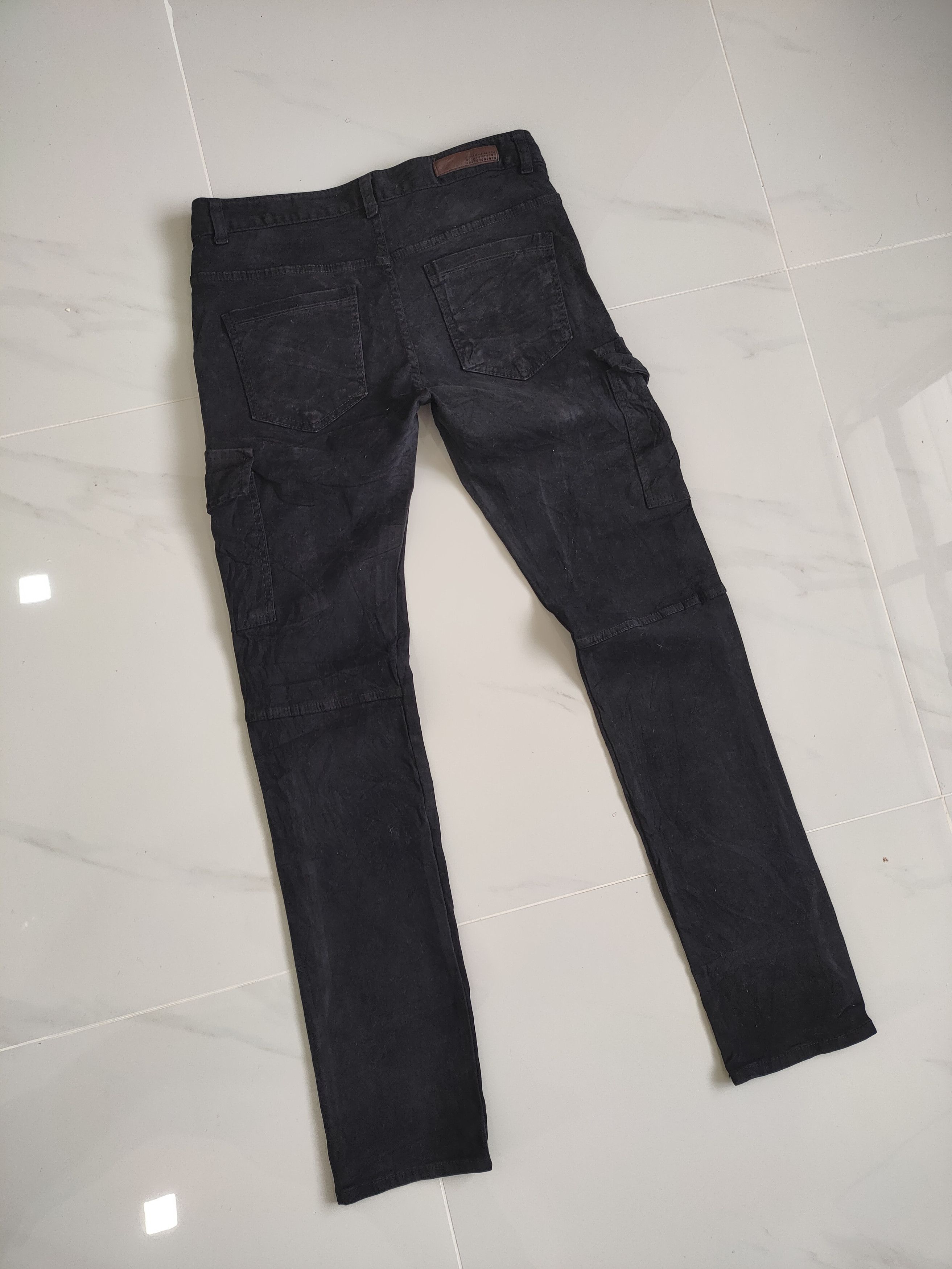 Japanese Brand × Vintage JAPANESE BRAND BLACK SKINNY CARGO PANTS Size US 29 - 7 Thumbnail