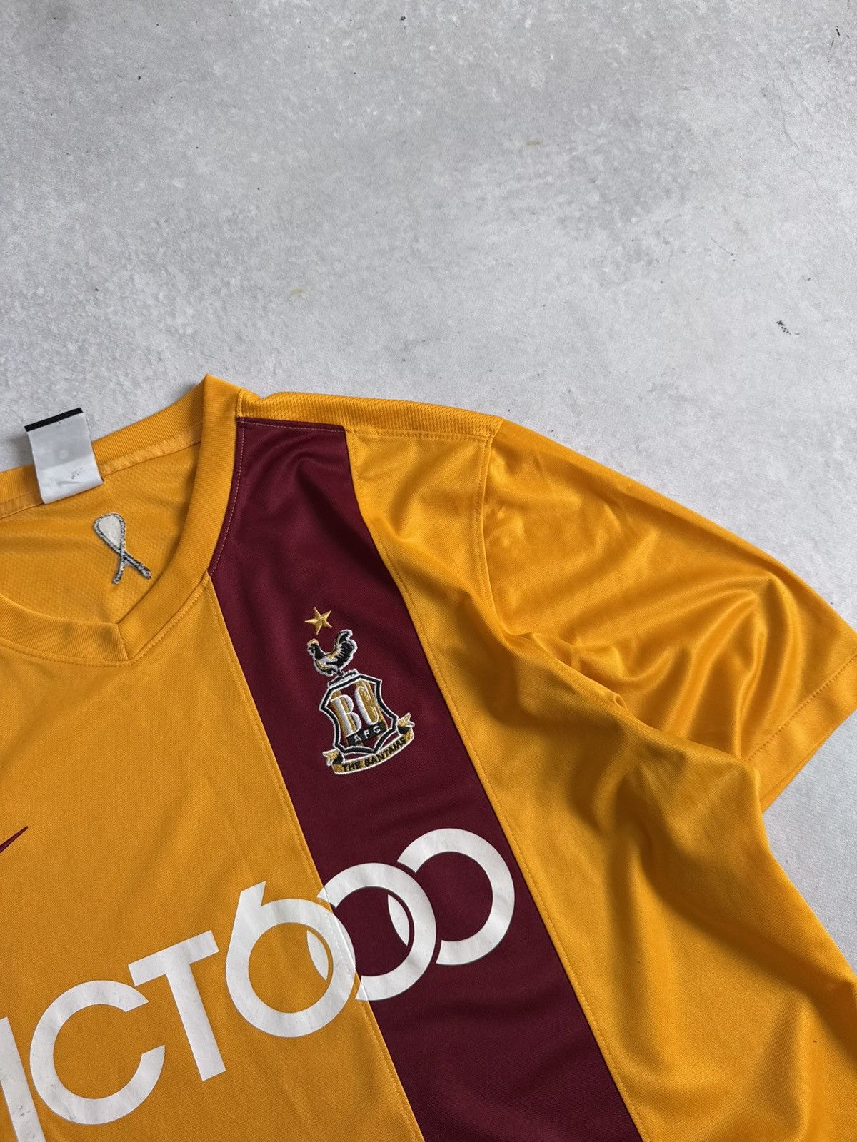 Nike Nike Bradford City 2013-14 Home Football Soccer Jersey Y2K Size US XL / EU 56 / 4 - 7 Thumbnail