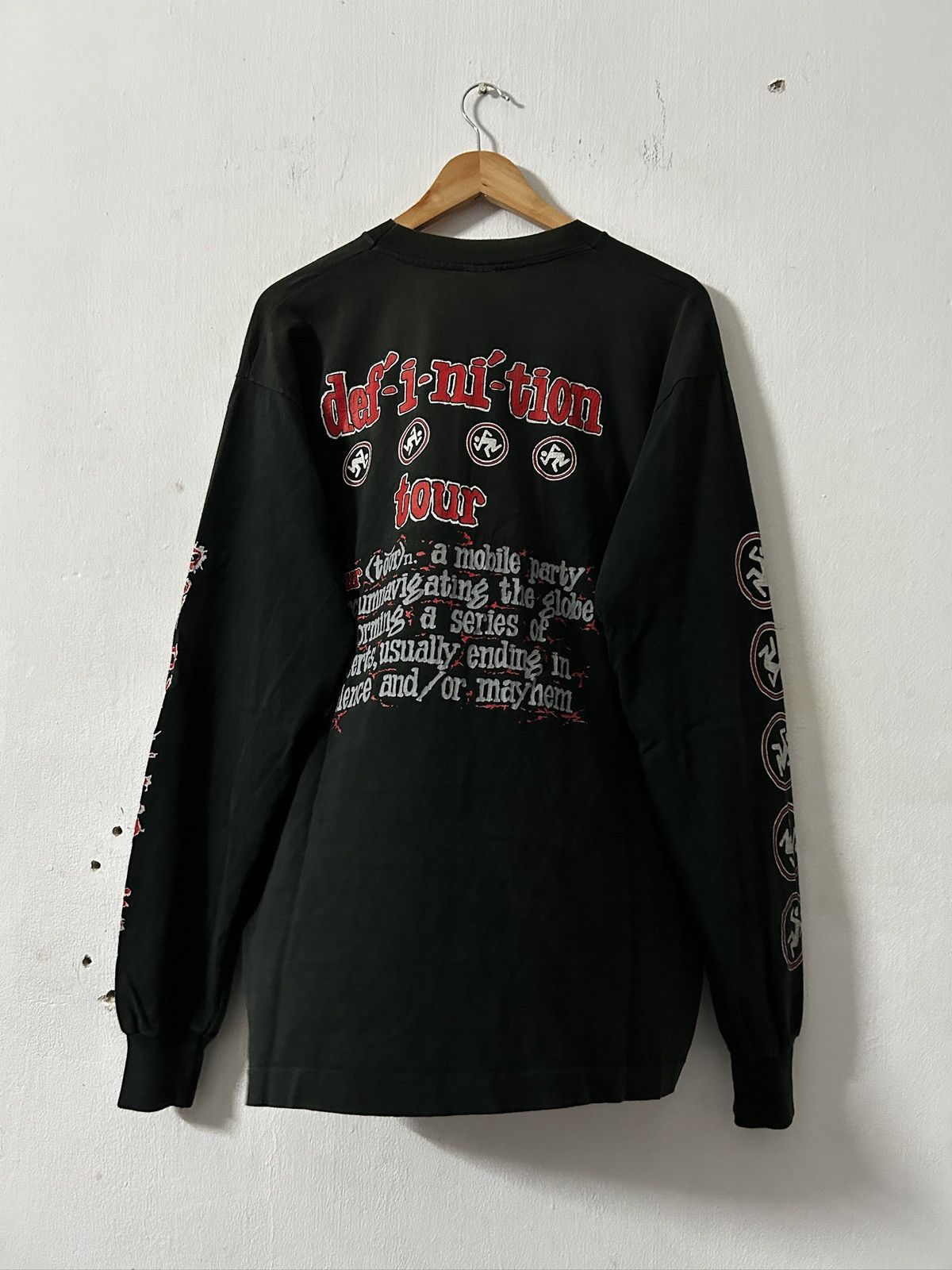 Band Tees Vintage DRI Longsleeve trash band metal punk rock Size US XL / EU 56 / 4 - 5 Thumbnail