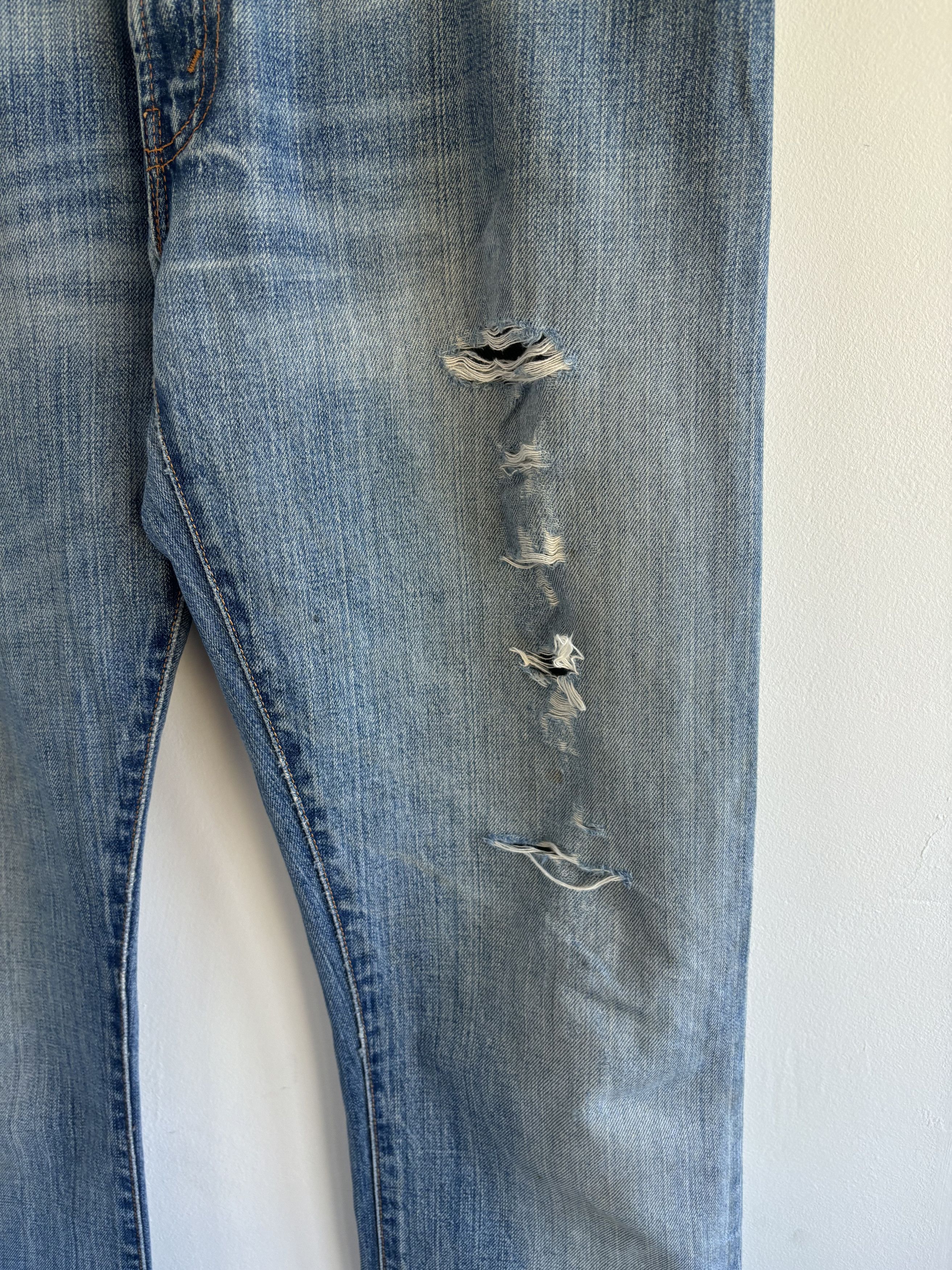 Levi's Vintage Levi’s Distressed Jeans Size US 32 / EU 48 - 6 Thumbnail