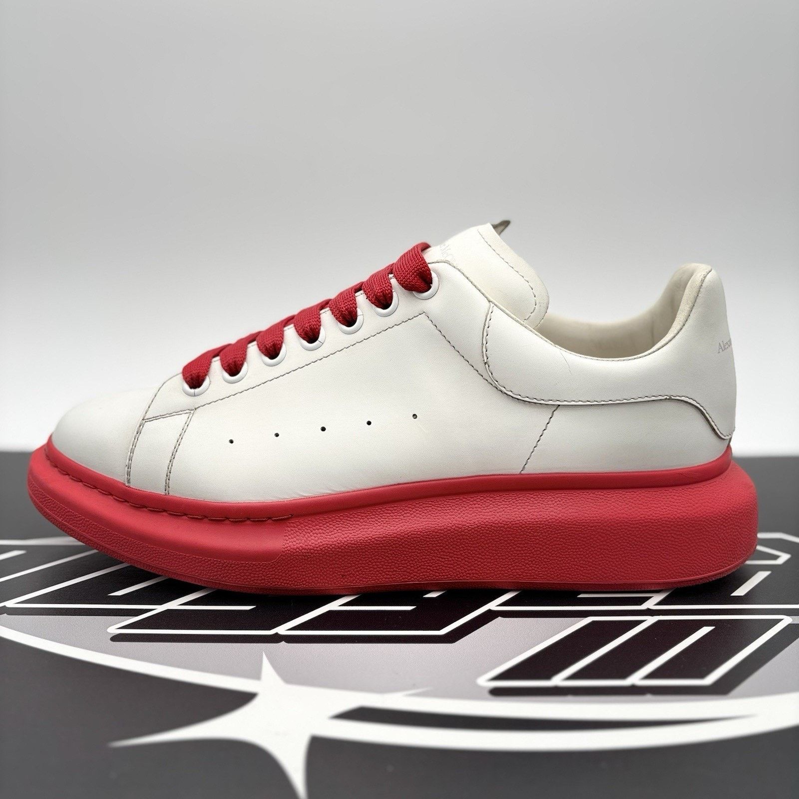 Alexander McQueen Alexander McQueen Oversized ' White Red Sole ' | GREAT COND! Size US 12 / EU 45 - 11 Thumbnail