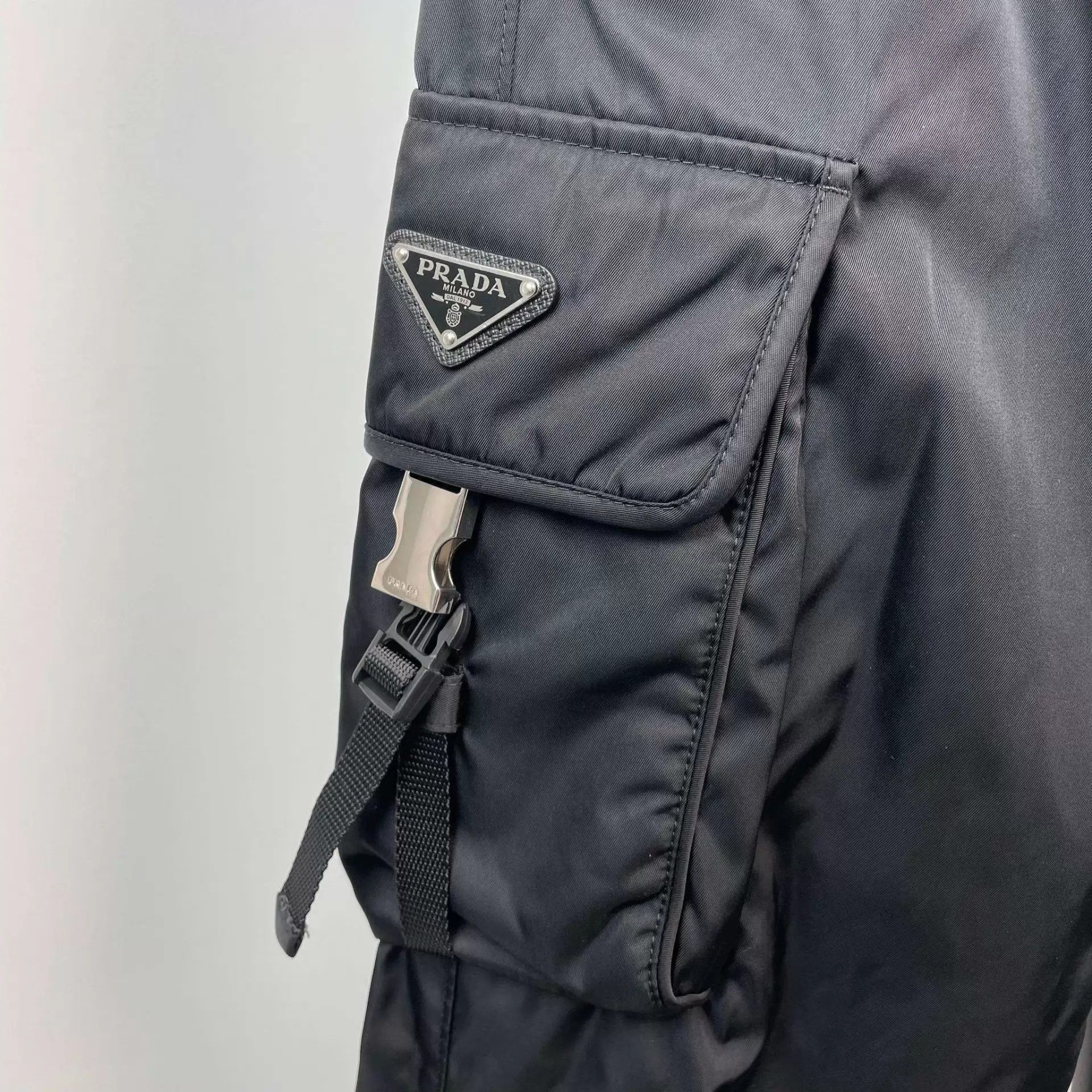 Prada Prada parachute pants black Size US 28 / EU 44 - 9 Thumbnail