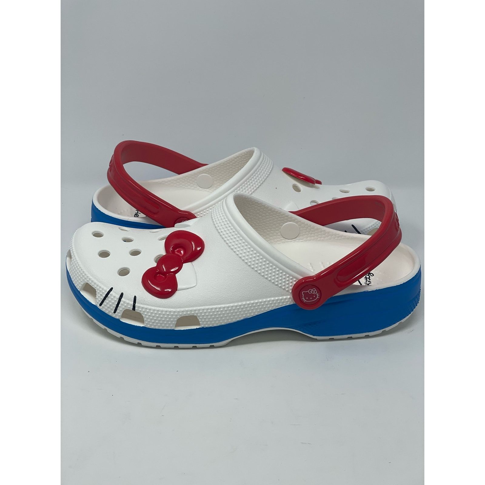 Crocs HELLO KITTY I AM CLASSIC CLOG WOMENS SIZE 11/ MENS SIZE 9 Size US 11 / IT 41 - 4 Thumbnail