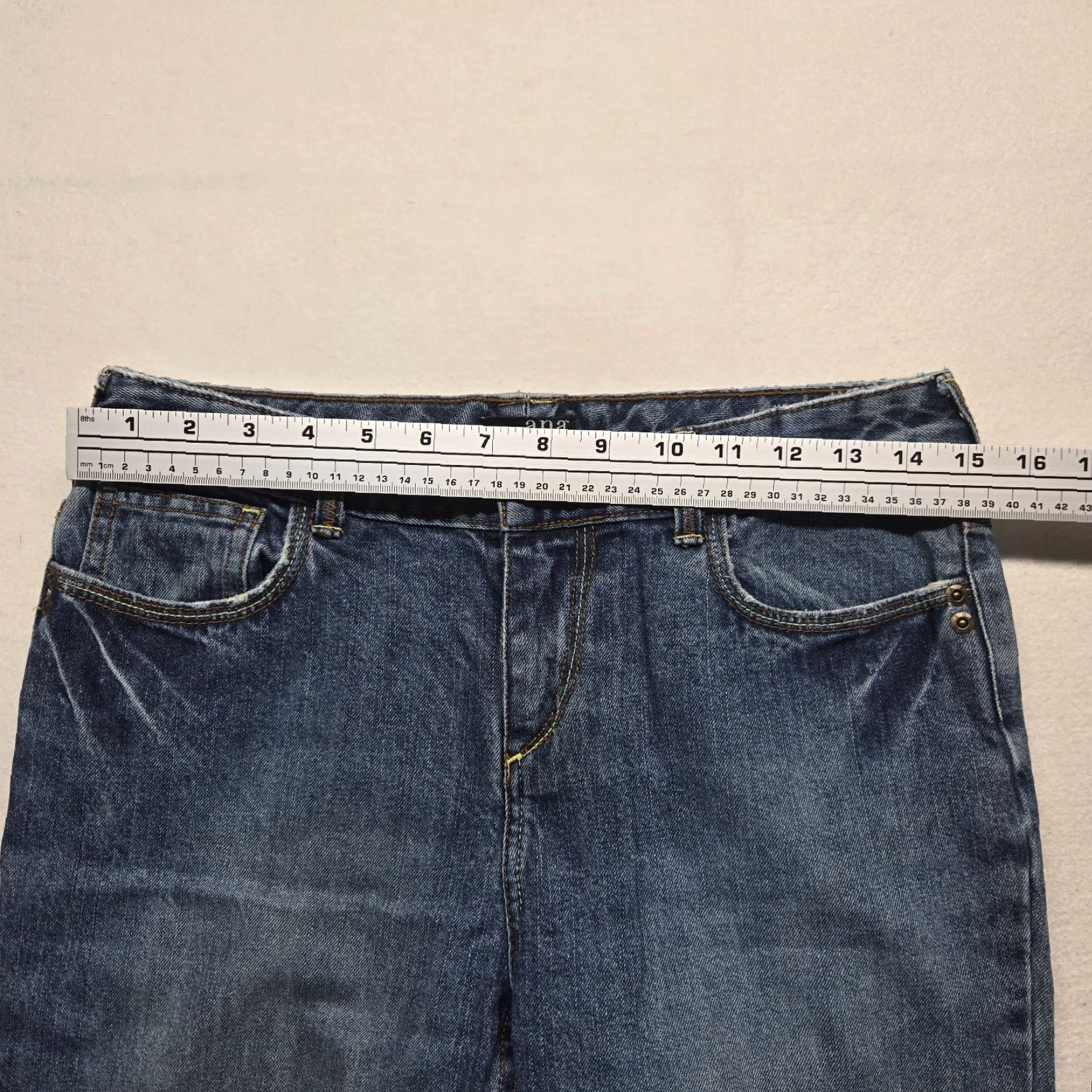 Vintage A.N.A Capri Jeans Low Rise Medium Wash Women's Size 4 Blue Capri Jeans 5-Pocket Denim Vintage: No Mens Womens Boys Girls Size 27" / US 4 / IT 40 - 4 Thumbnail