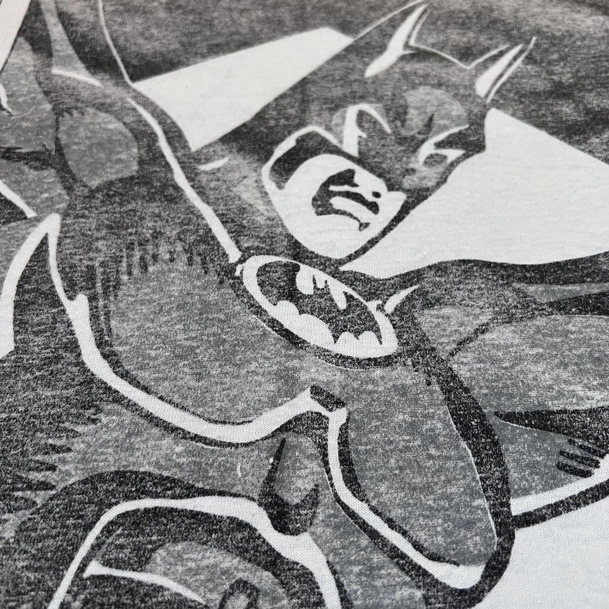 DC Comics × Vintage Vintage 90s Batman comic Promo Tee Faded Single Stitch Size US L / EU 52-54 / 3 - 6 Thumbnail