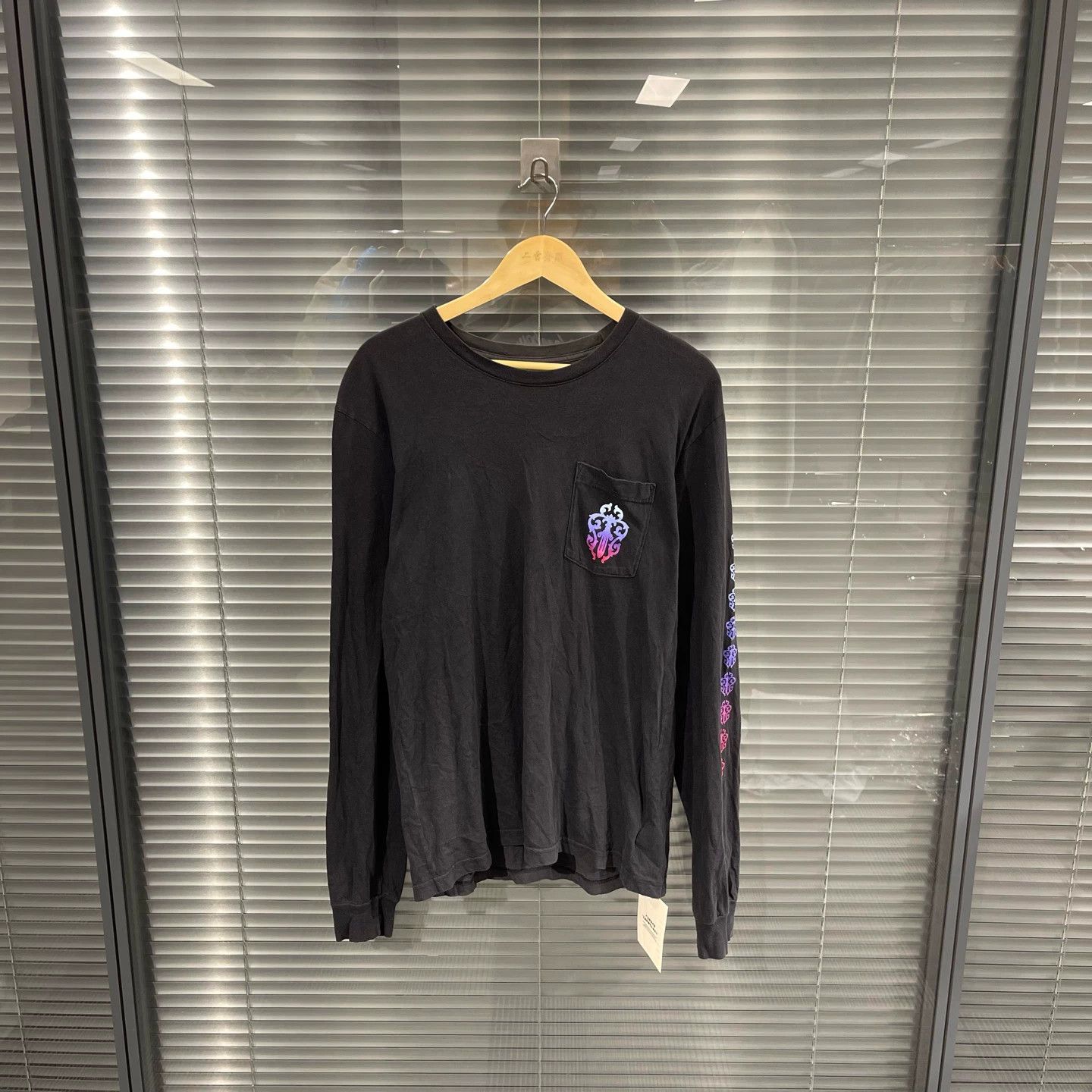 Chrome Hearts Chrome Hearts Black Iridescent Horseshoe Bishop L/S L 9/10 Size US L / EU 52-54 / 3 - 2 Thumbnail