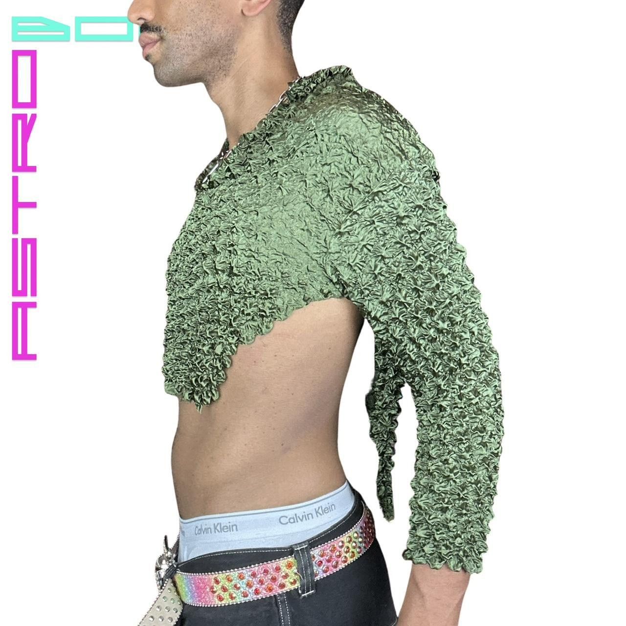 Other ASTROBOI* GREEN ASYMMETRIC PLEATED POPCORN CROPPED TOP Size US M / EU 48-50 / 2 - 5 Thumbnail
