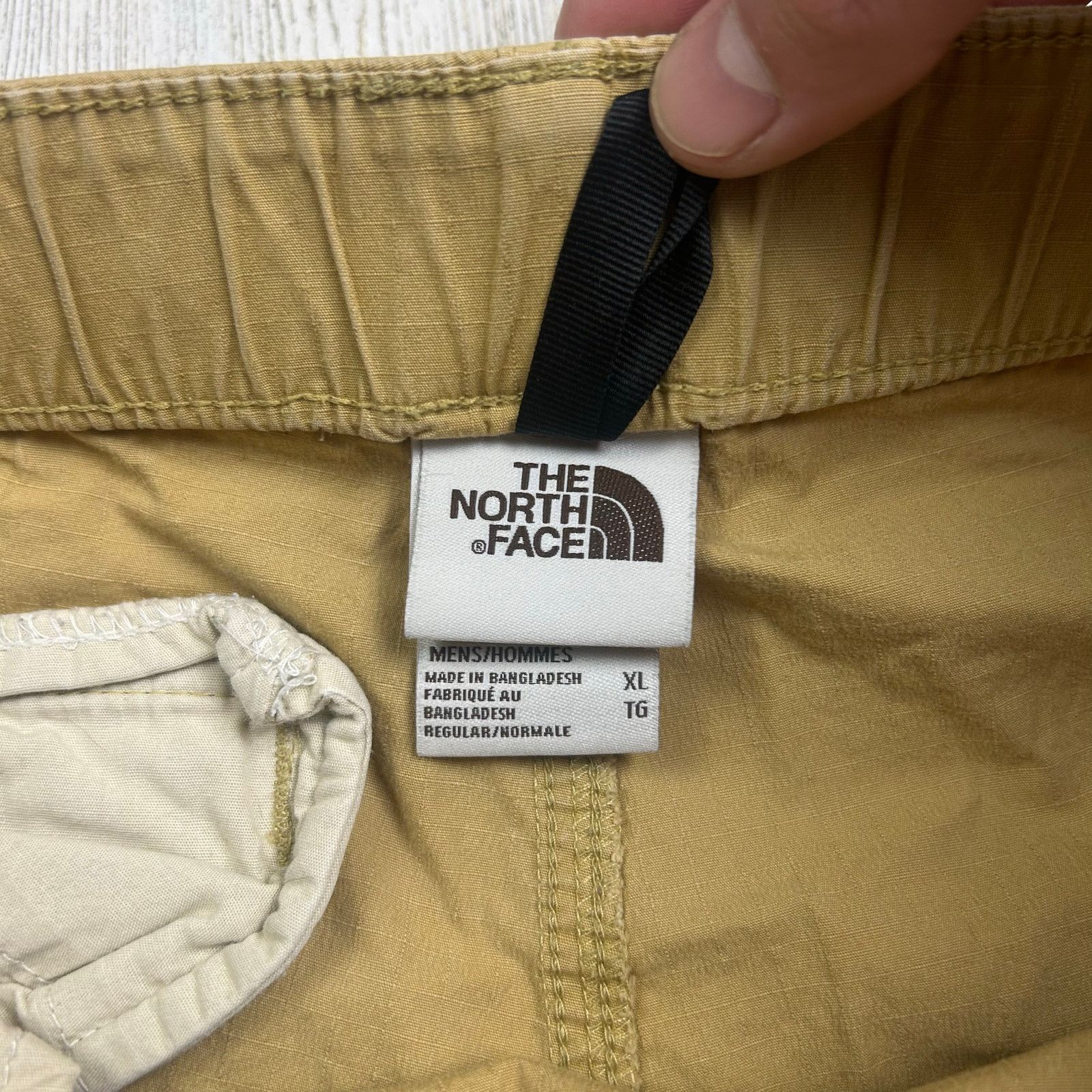 The North Face The North Face Shorts Tan Ripstop Cargo Size US 36 / EU 52 - 3 Thumbnail