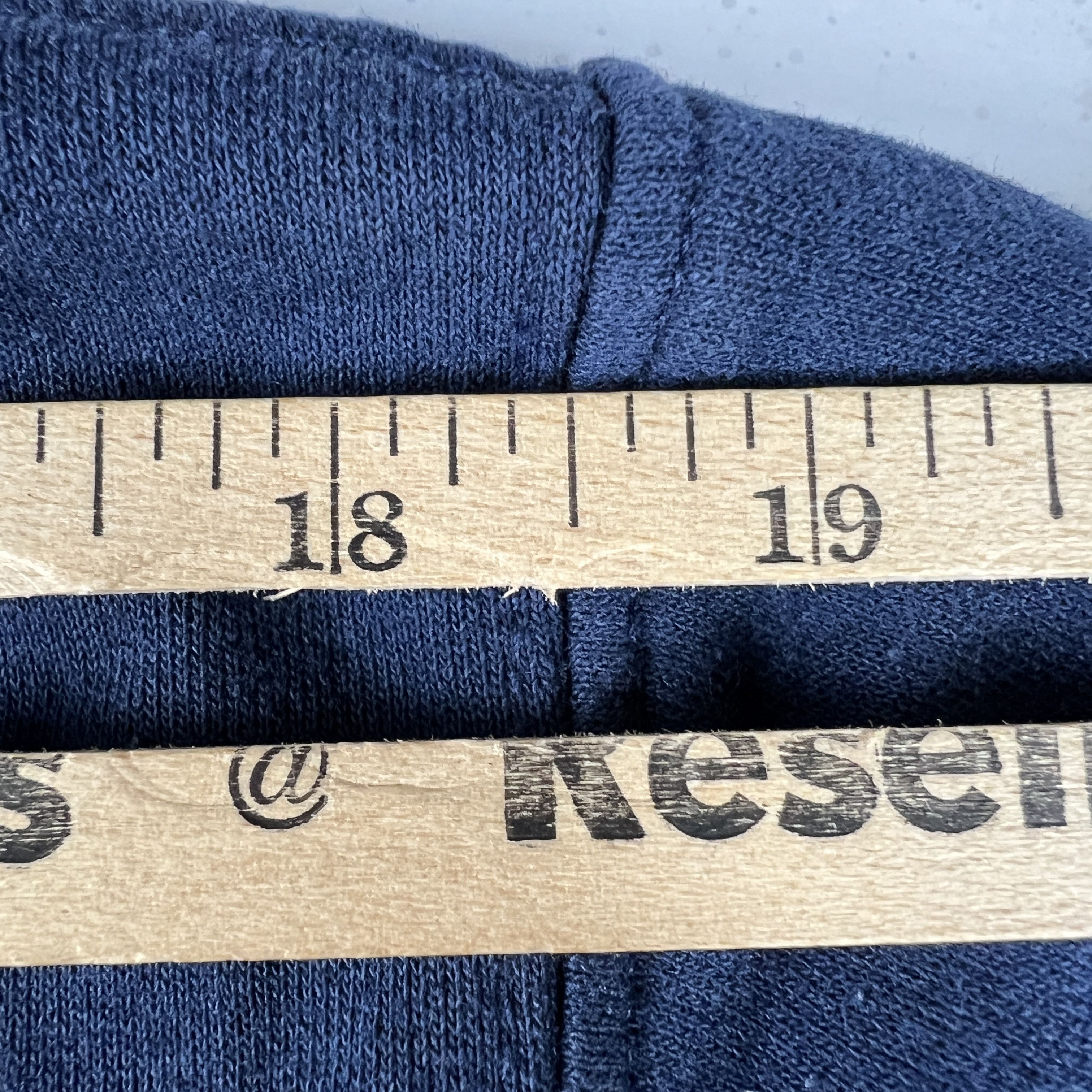 NFL Y2K NFL New England Patriots Sweatshirt Blue Faded Hoodie Size US M / EU 48-50 / 2 - 15 Thumbnail
