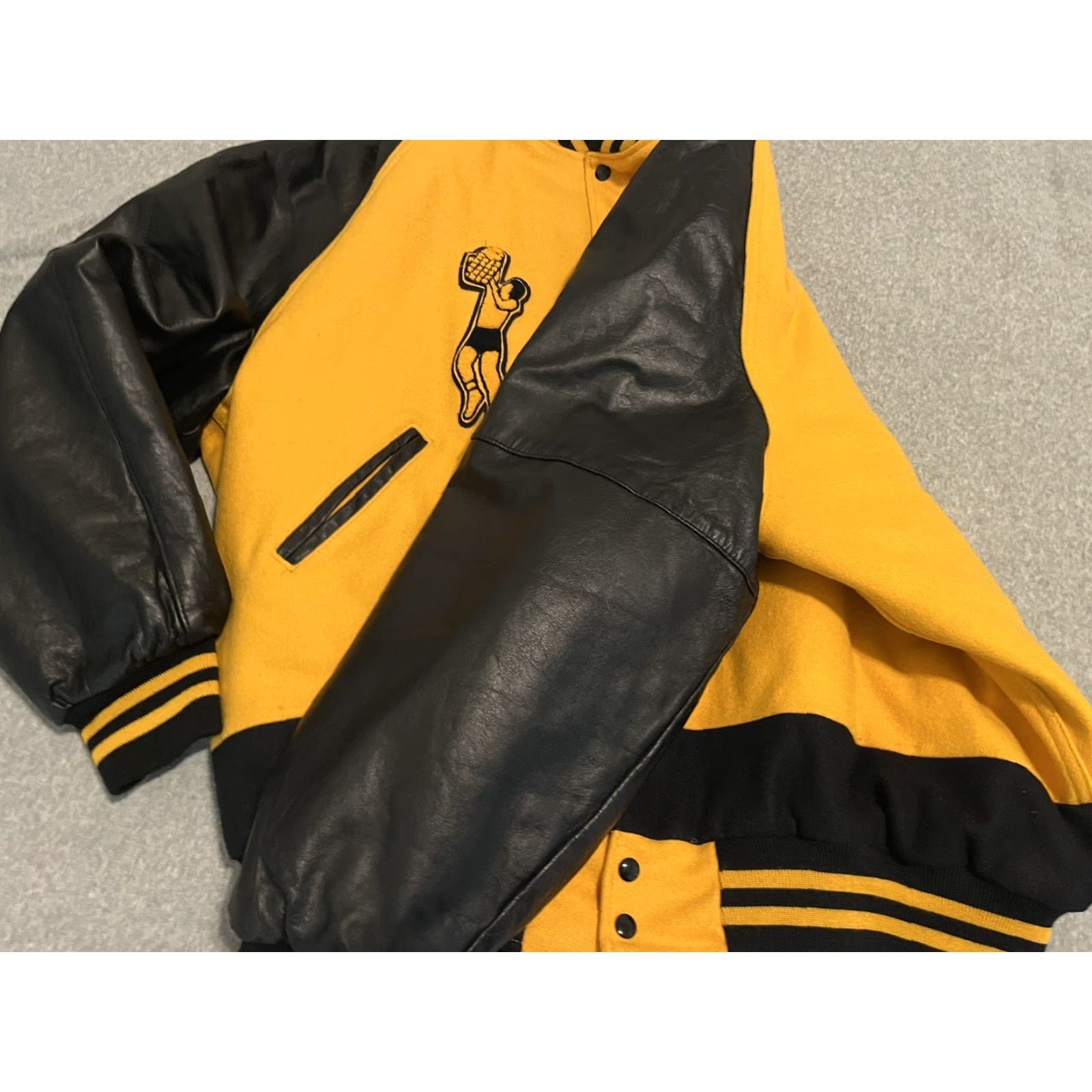 Holloway Holloway Varsity Jacket Wool Leather Yellow Black 3XL Mens Shirt Jacket? Size US XXL / EU 58 / 5 - 4 Thumbnail