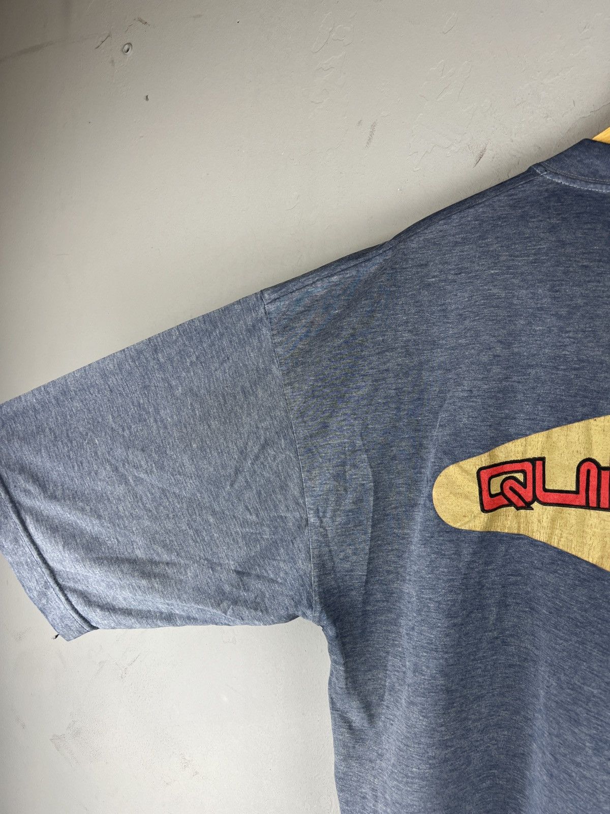 Quiksilver Vintage 1990s Quiksilver Y2K Surf Graphic T-Shirt Size US XL / EU 56 / 4 - 5 Thumbnail