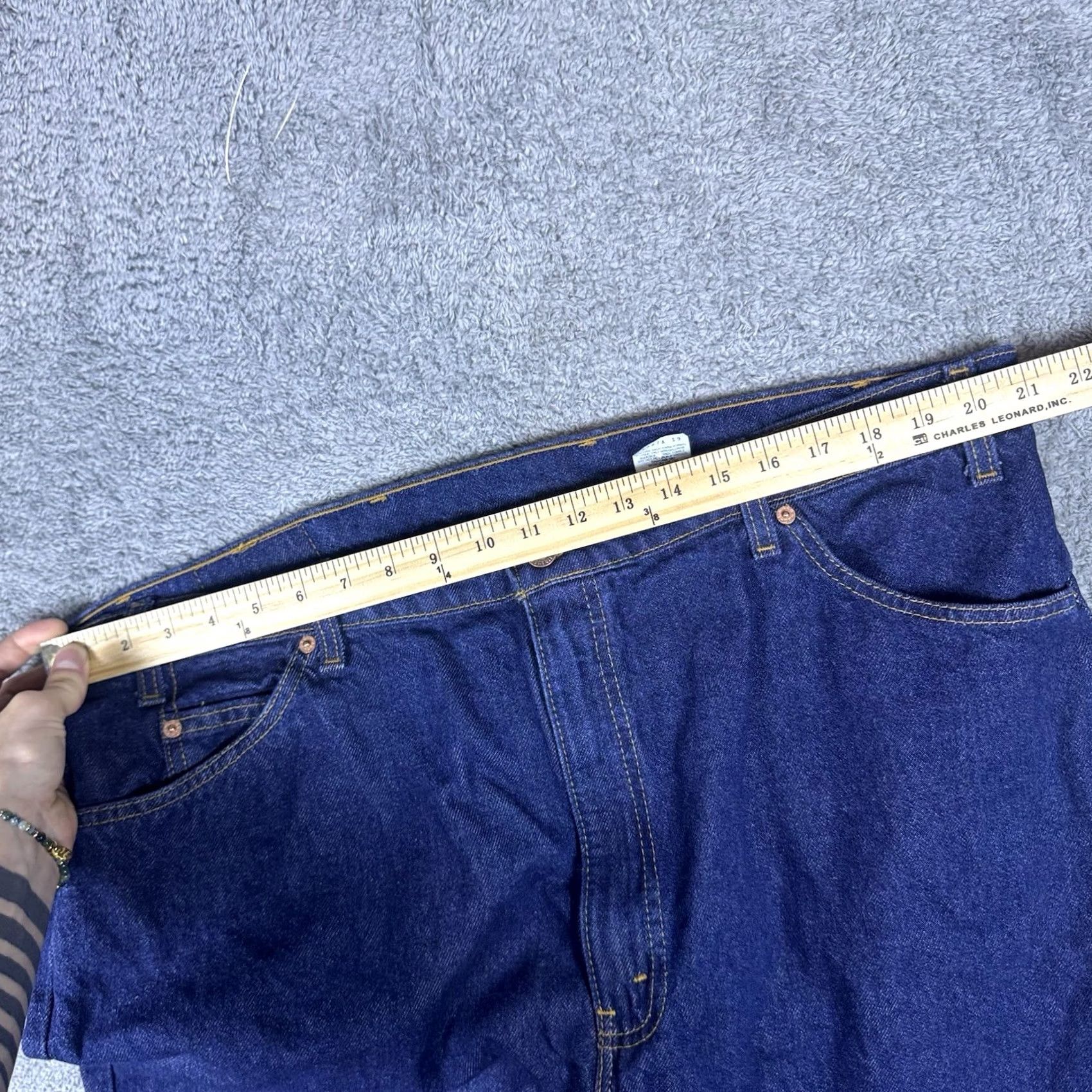 Levi's VINTAGE Levi's 601 Jeans White Tab Mens Tapered Dark 90s USA Made 1996 44x30 Size US 44 / EU 60 - 5 Thumbnail