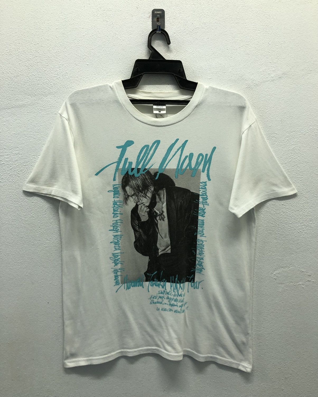 Band Tees Full Moon Hiroomi Tosaka Live Tour 2018 T-Shirt Size US M / EU 48-50 / 2 - 1 Thumbnail