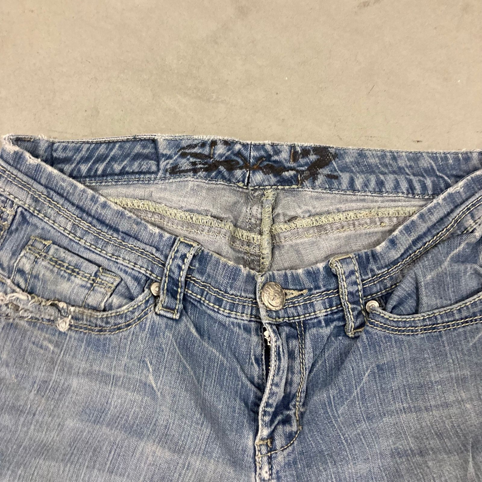 Seven 7 Seven7 low rise bootcut jeans 30x29 Size 30" / US 8 / IT 44 - 6 Thumbnail