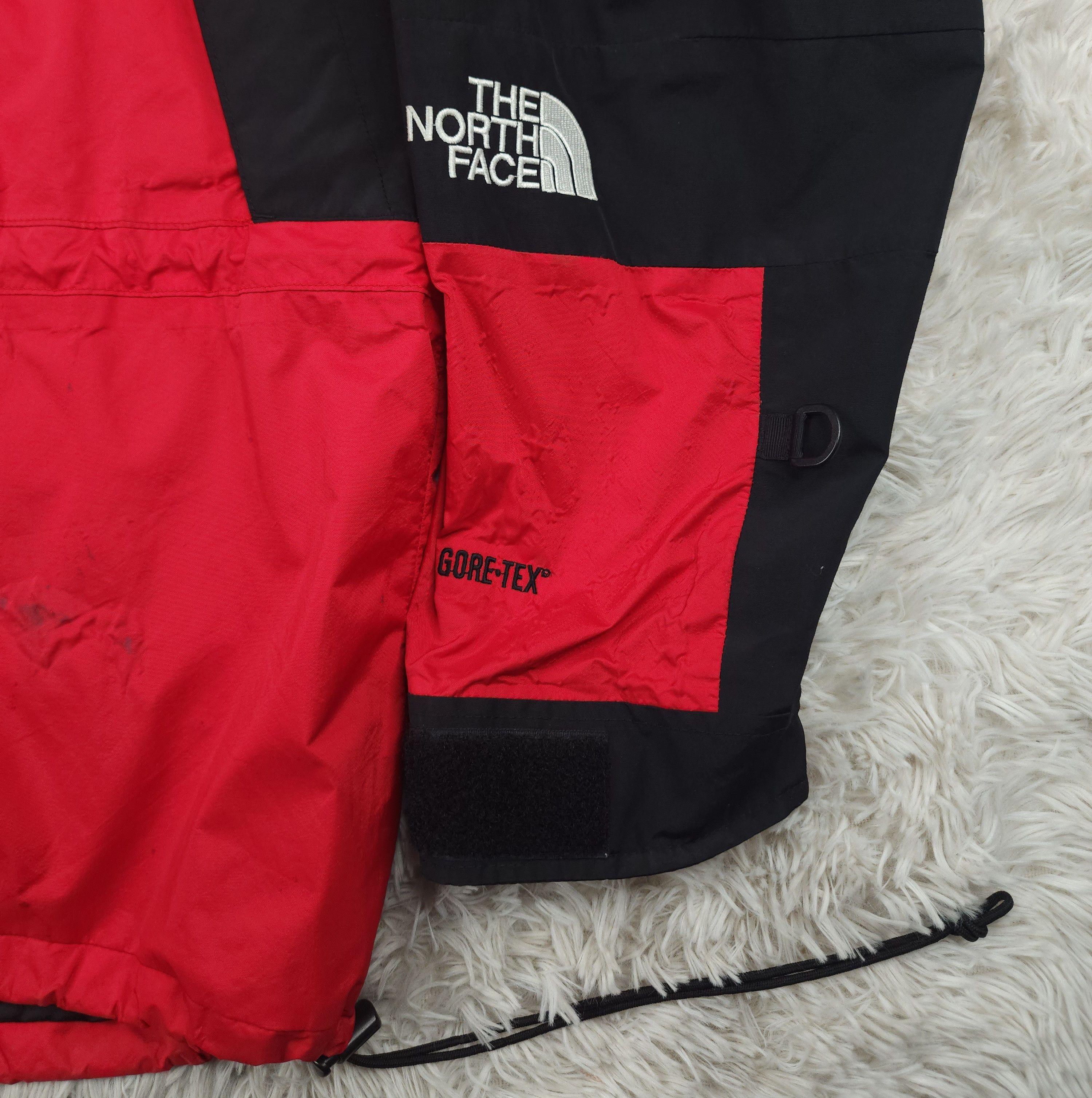 The North Face The North Face Gore-Tex red mountain windbreaker jacket Size US M / EU 48-50 / 2 - 5 Thumbnail