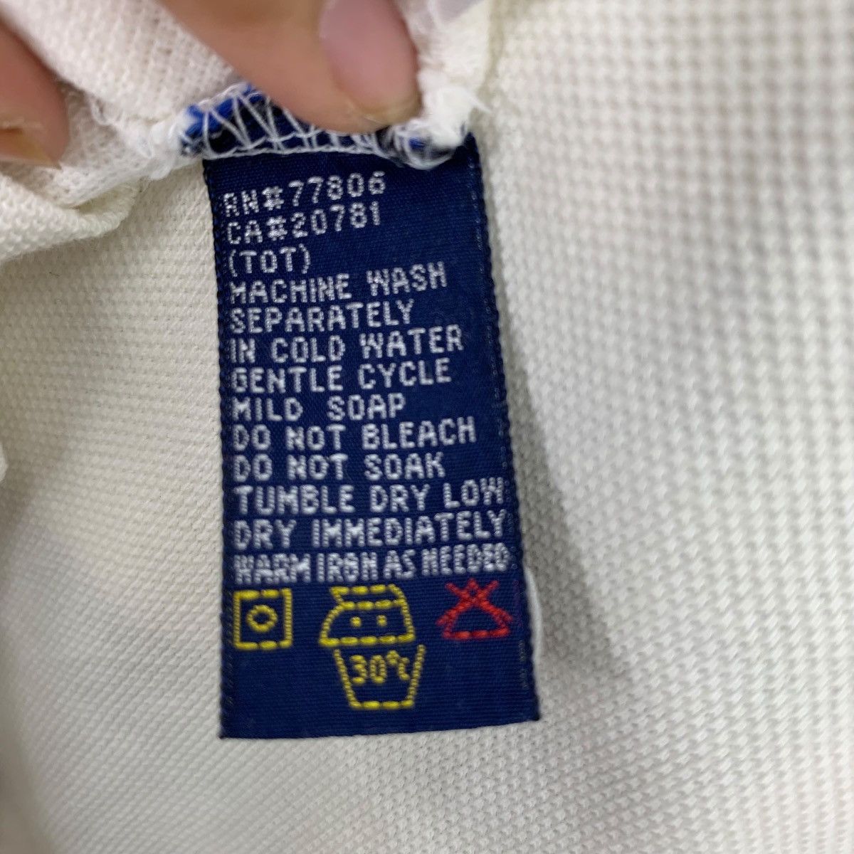 Tommy Hilfiger Vintage 90’ TOMMY HILFIGER HIP HOP Cross Flag Rap Tee Size US M / EU 48-50 / 2 - 7 Thumbnail