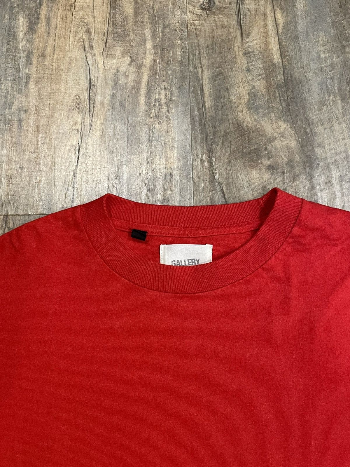 Gallery Dept. RARE Gallery Dept French Collector Souvenir Logo Red L/S Tee Size US S / EU 44-46 / 1 - 7 Thumbnail