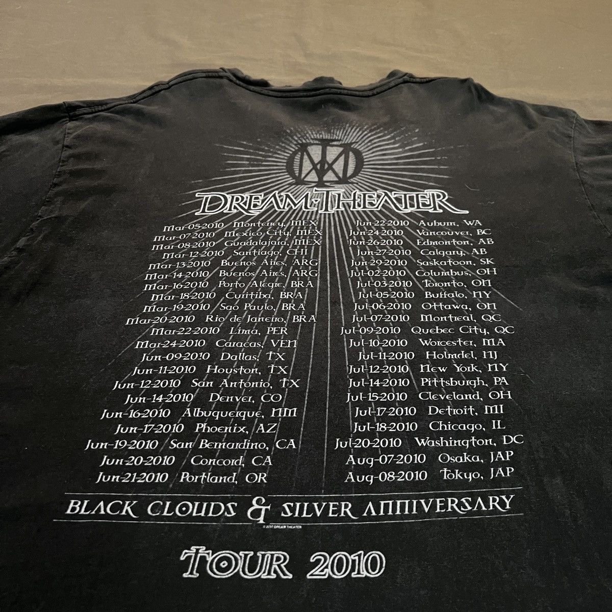 Band Tees Vintage Y2K 2010 Dream Theater Tour Promo Tee 2XL Faded Size US XXL / EU 58 / 5 - 15 Thumbnail