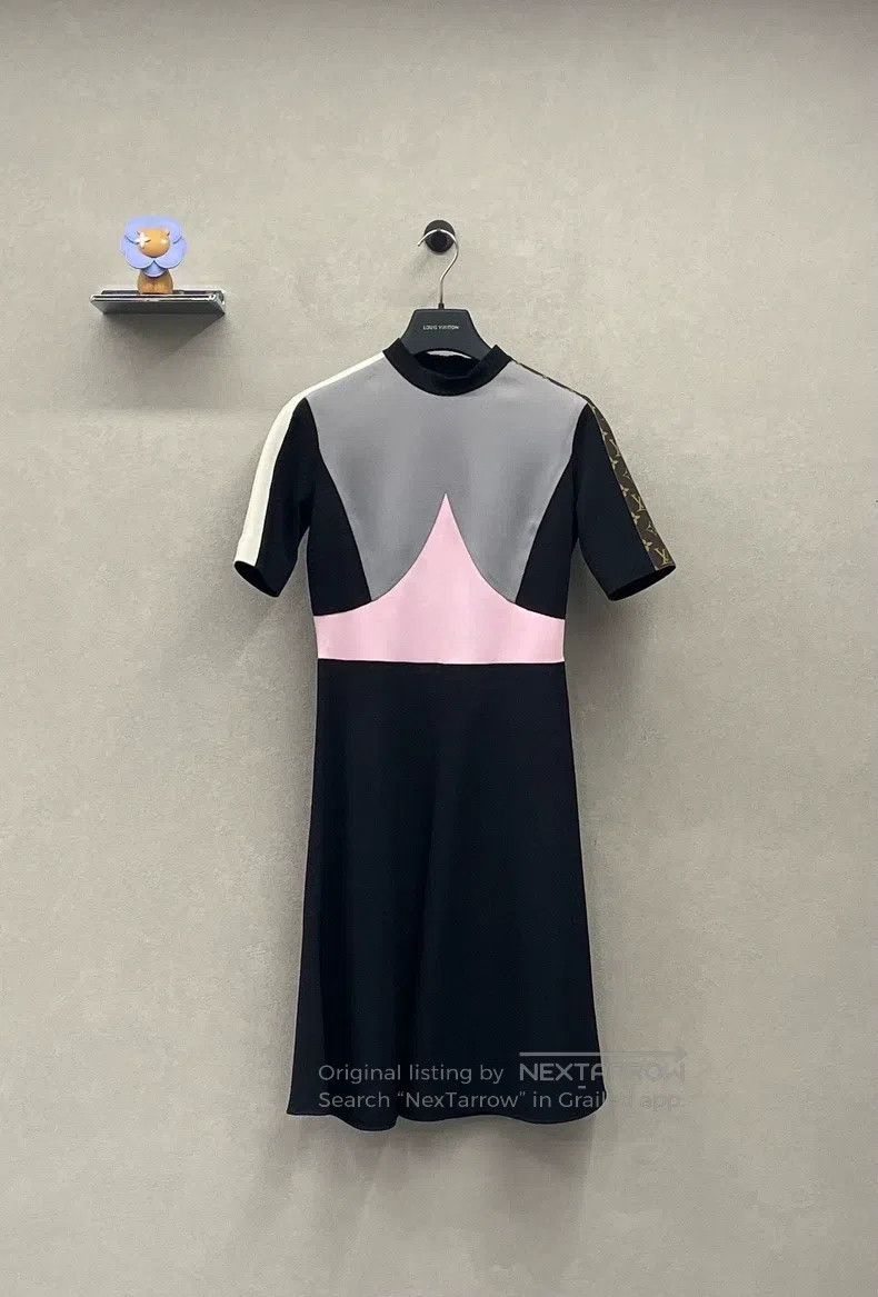 Louis Vuitton Louis Vuitton Color-block dress Size XS / US 0-2 / IT 36-38 - 1 Thumbnail