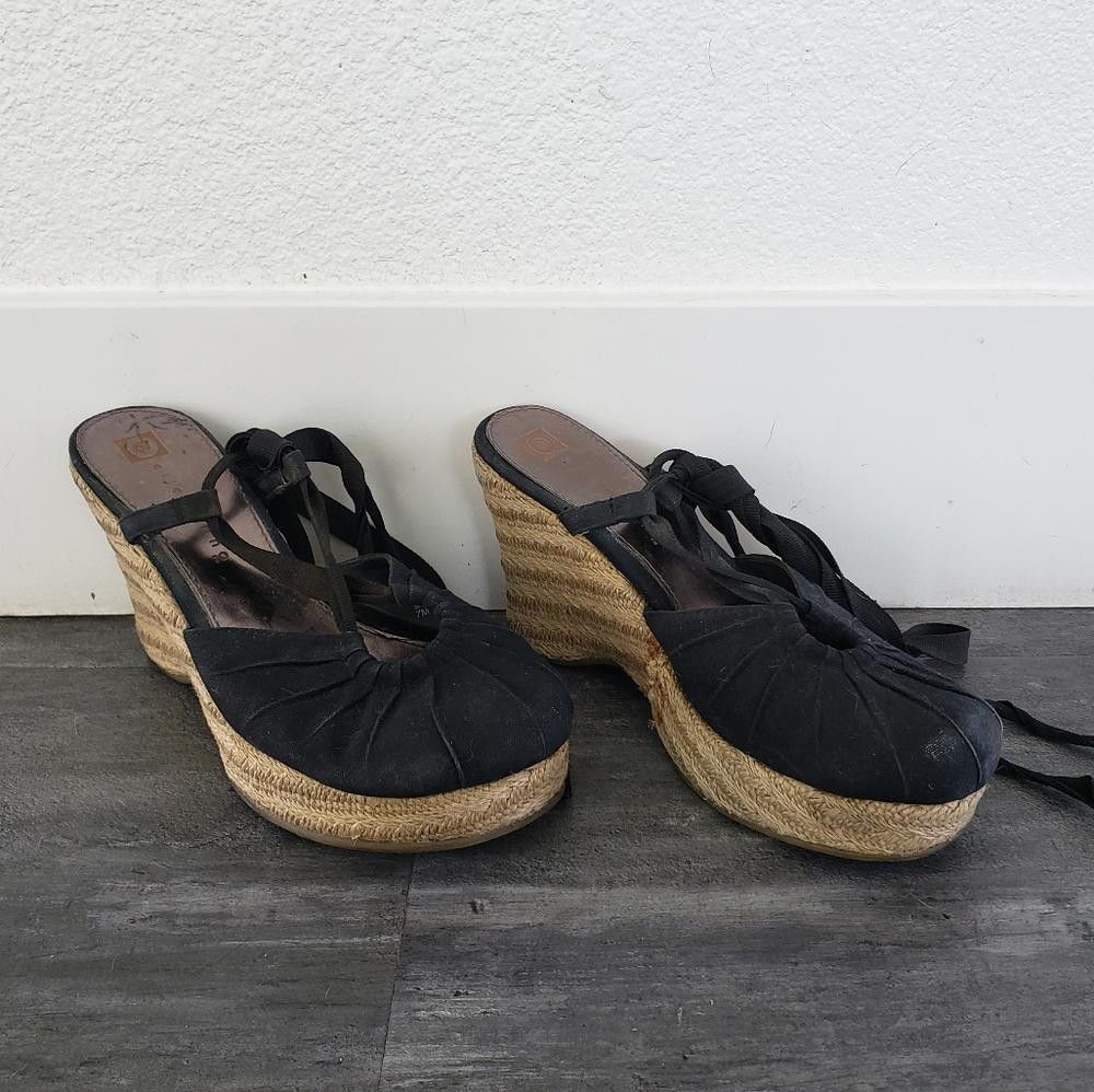 Designer Black Wrapped Up Ellemenno Wedge Sandal Size US 7 / IT 37 - 2 Thumbnail