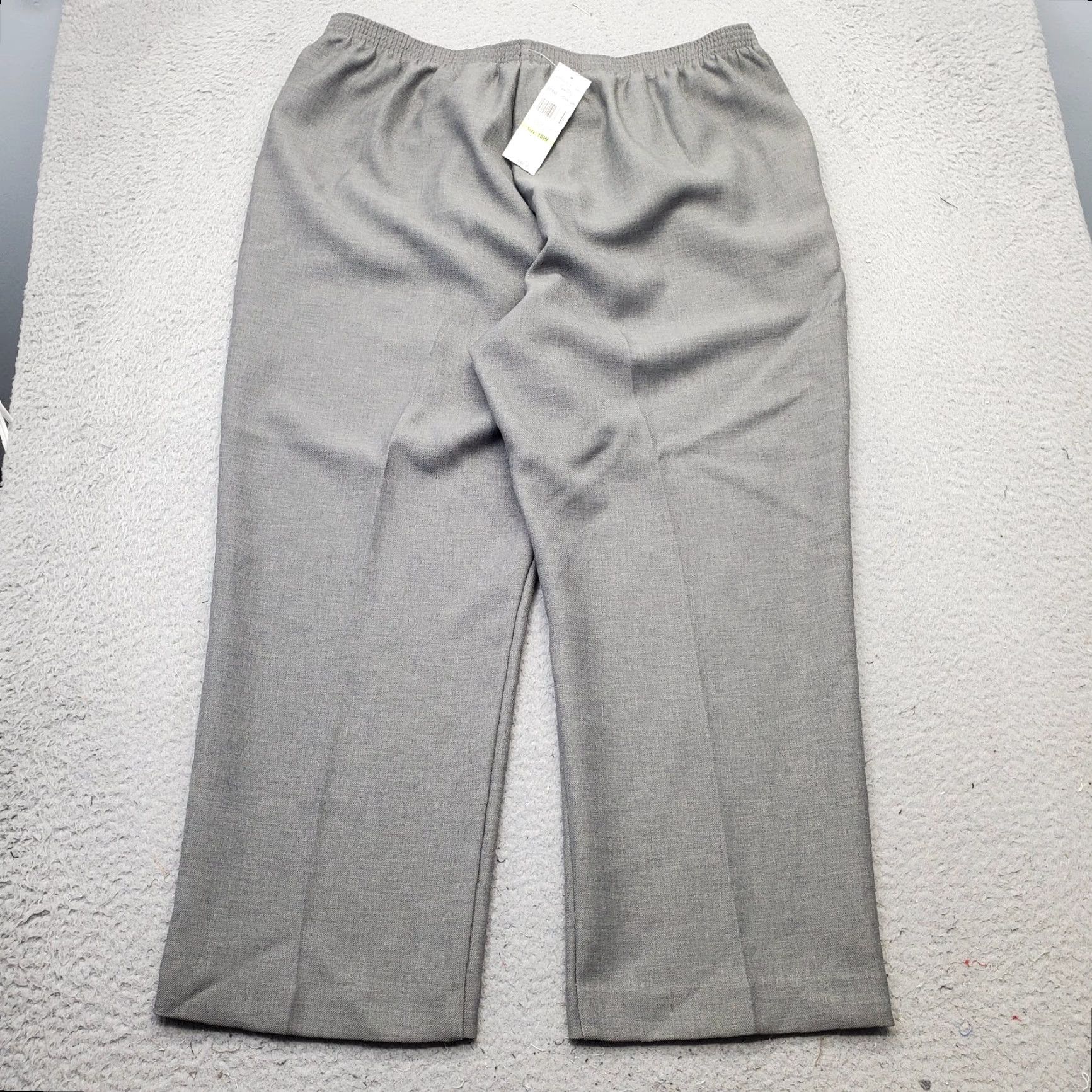 Vintage Alfred Dunner Crop Pants Womens Size 18W Gray Elastic Waist Pockets Cropped 100% Polyester Classic Fit -NWT- Size 40" / US 18 - 2 Thumbnail