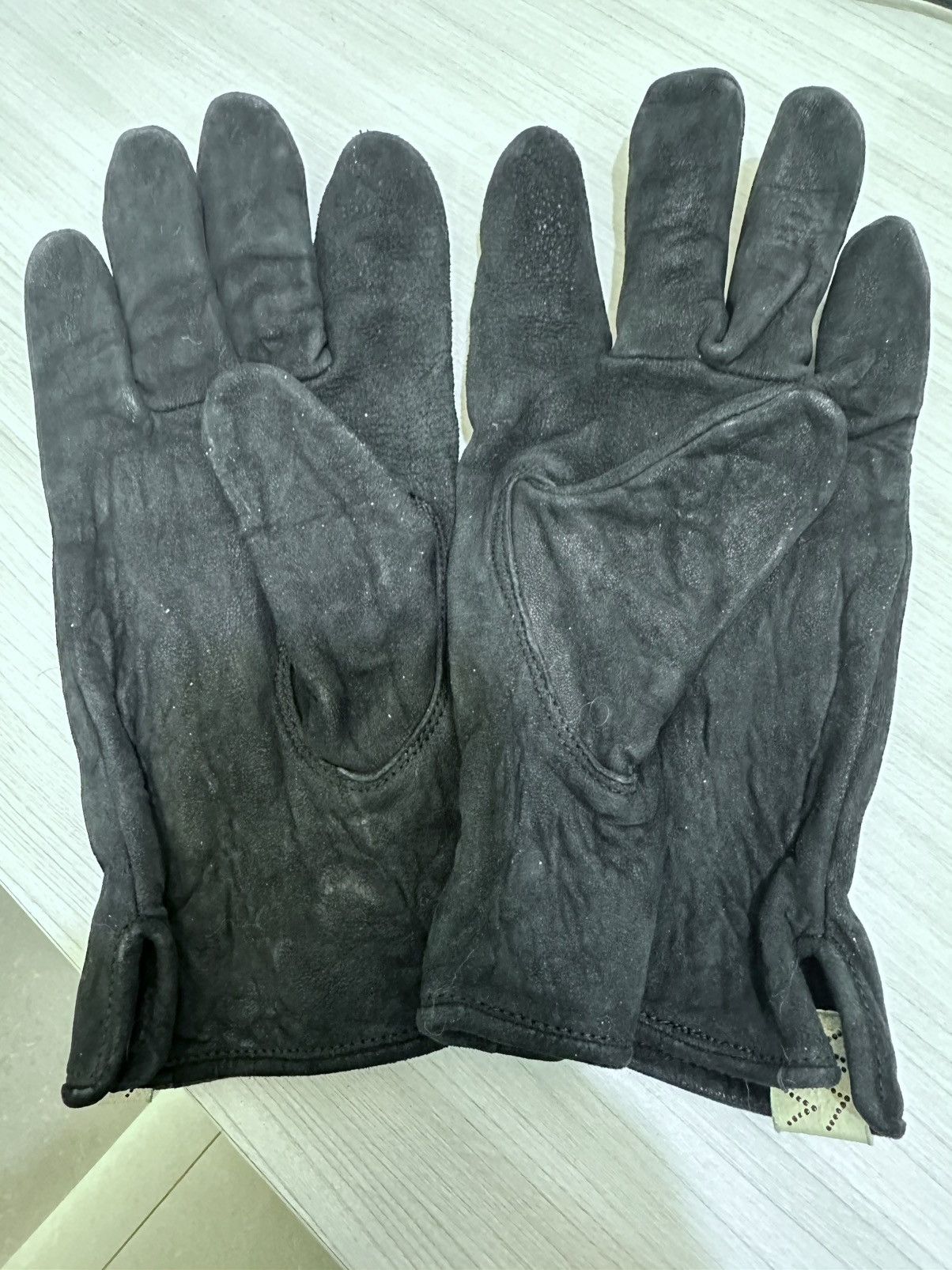 Visvim Visvim Veggie Lamb Suede Gloves Size: M/L Size ONE SIZE - 2 Thumbnail