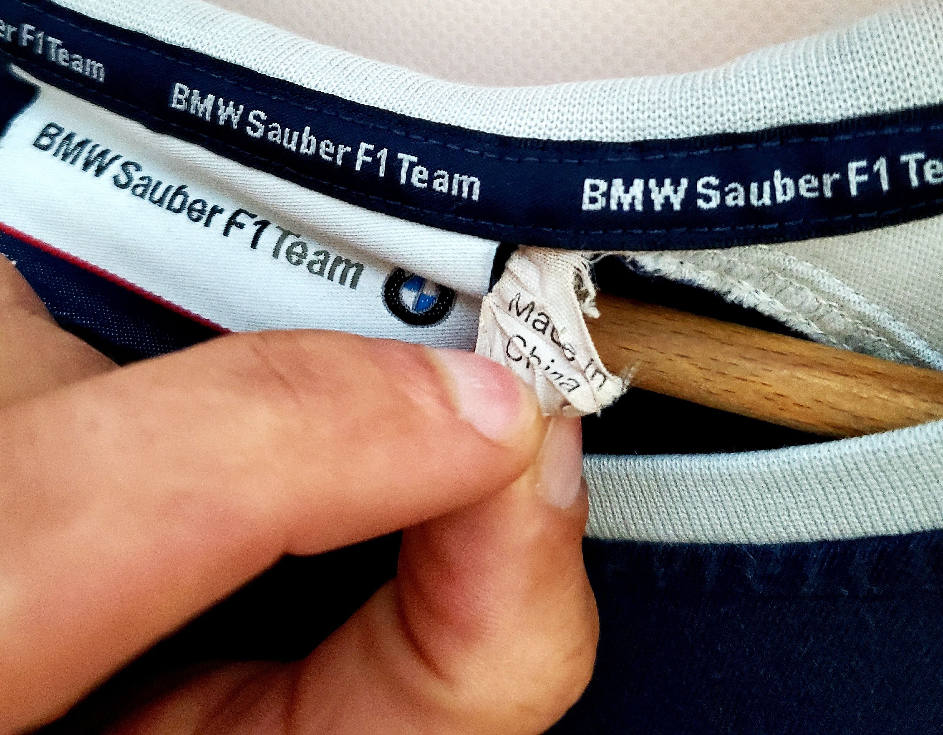 BMW × Formula 1 BMW Sauber F1 Team Racing Petronas Tshirt size Xl Size US XL / EU 56 / 4 - 5 Thumbnail