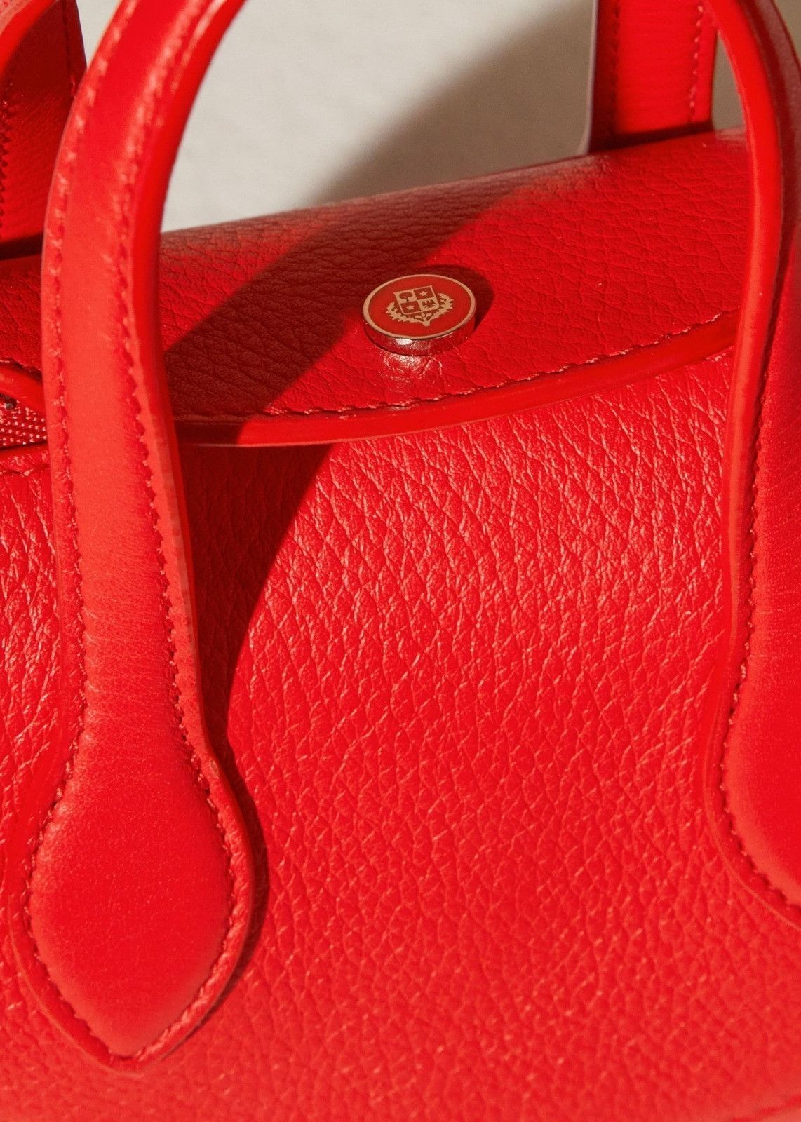 Loro Piana o1srvl11e0924 Size: / OS Happy Day Nano Shoulder Bag in Red Size ONE SIZE - 6 Thumbnail