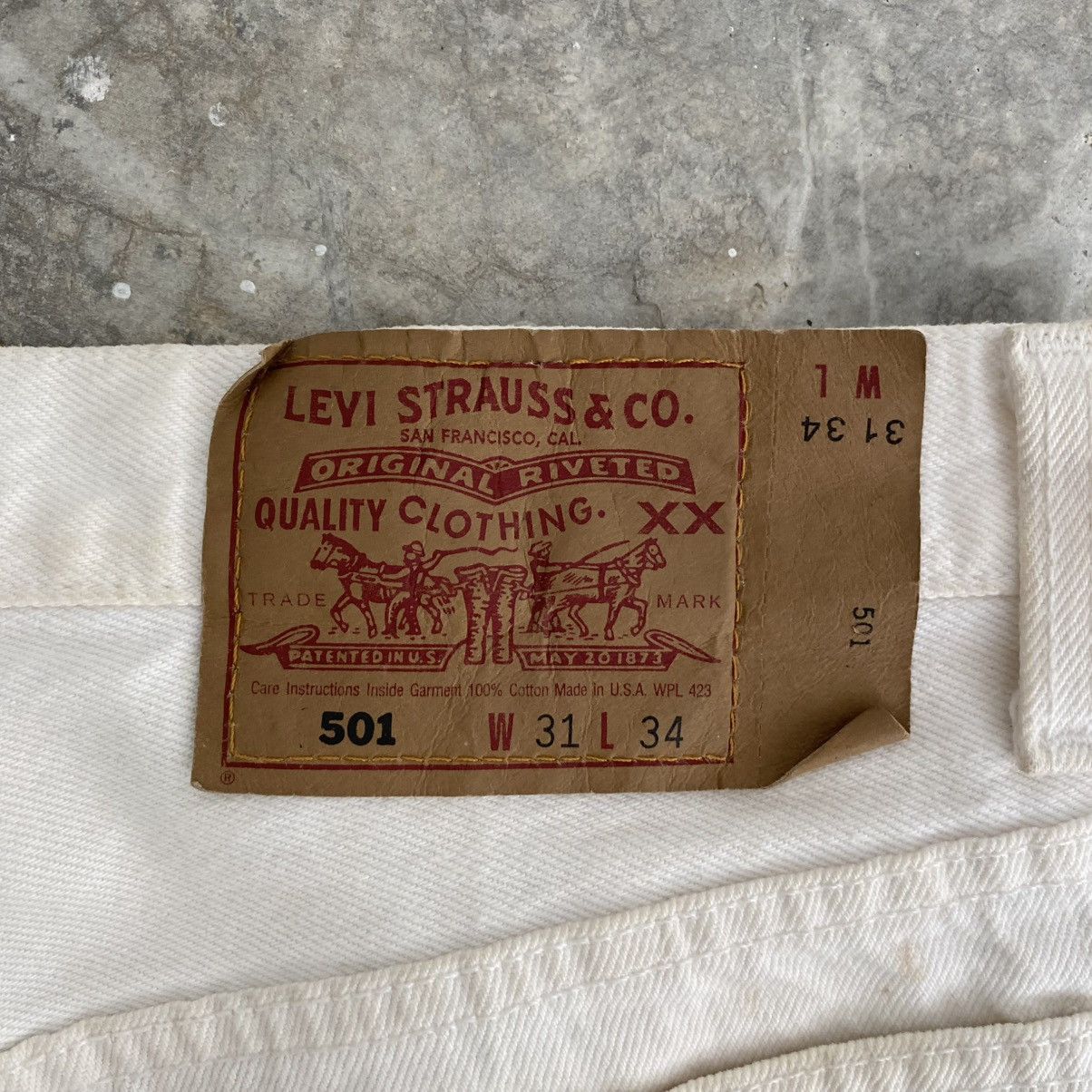 Levi's Size 30x31.5 Vintage 1994 Levis 501 White Denim Jeans Size US 30 / EU 46 - 17 Thumbnail