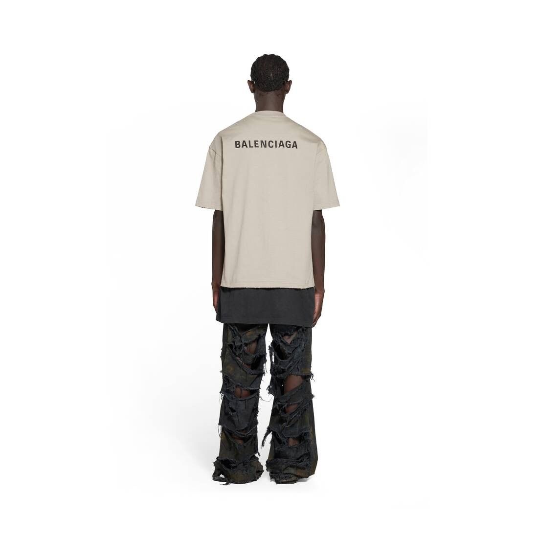 Balenciaga o1bcso1str0125 Back T-Shirt Medium Fit in Beige Size US XL / EU 56 / 4 - 5 Thumbnail