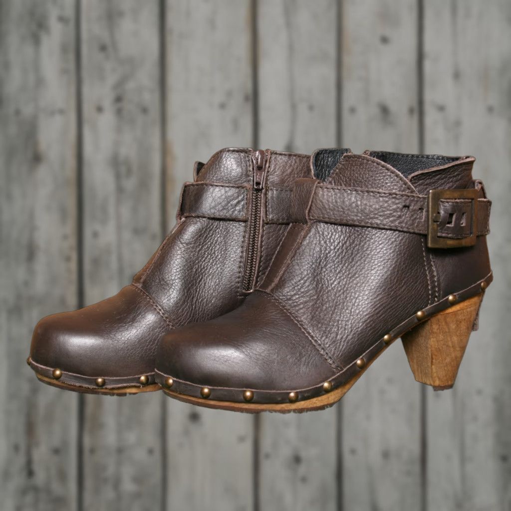 Vintage SANITA Brown Leather Booties High Wood Heel Ankle Boot 7 Womens EU 38 Zip Studded Wedge Leather Footwear Boots Size US 7 / IT 37 - 1 Thumbnail