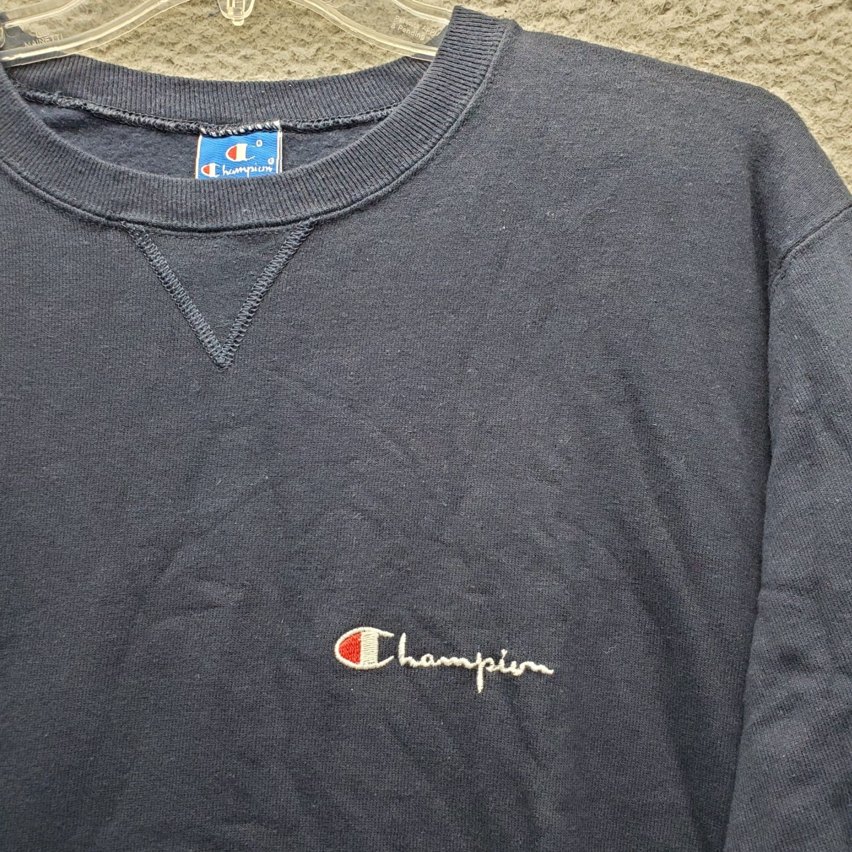 Champion Champion Sweatshirt Mens XXL Navy Embroidered Logo Crew Neck Lined Rib Hem Cotton Vintage: No, Pullover, 2XL, Regular Fit, Outdoor Gym & Training Size US XXL / EU 58 / 5 - 7 Thumbnail