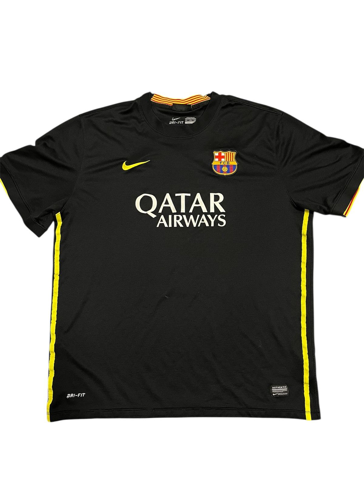 Nike Nike Fc Barcelona soccer jersey Size US XXL / EU 58 / 5 - 1 Thumbnail