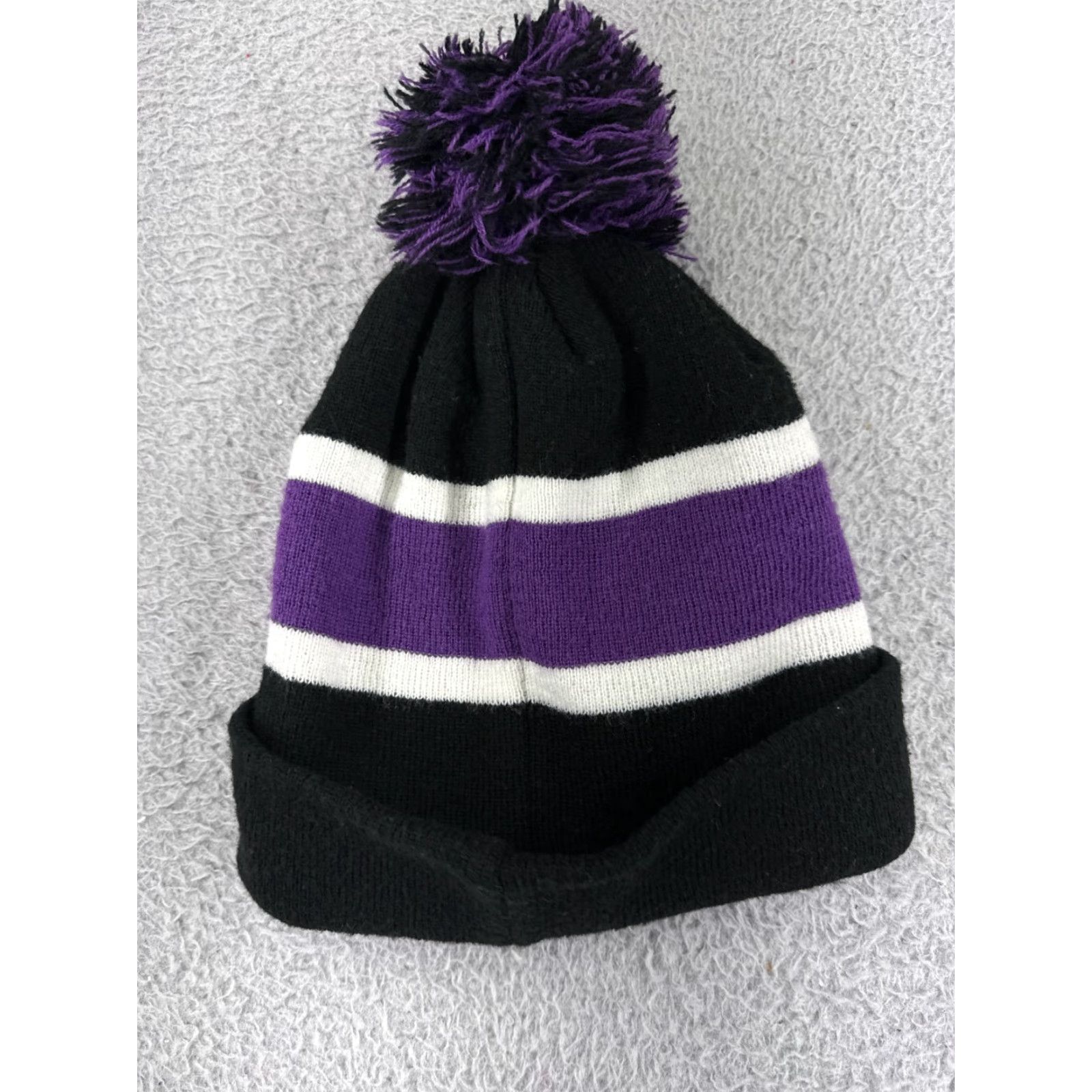 Vintage UCYC Beanie Hat Adult One Size Black Acrylic Pom Logo Casual Mens Size ONE SIZE - 3 Thumbnail