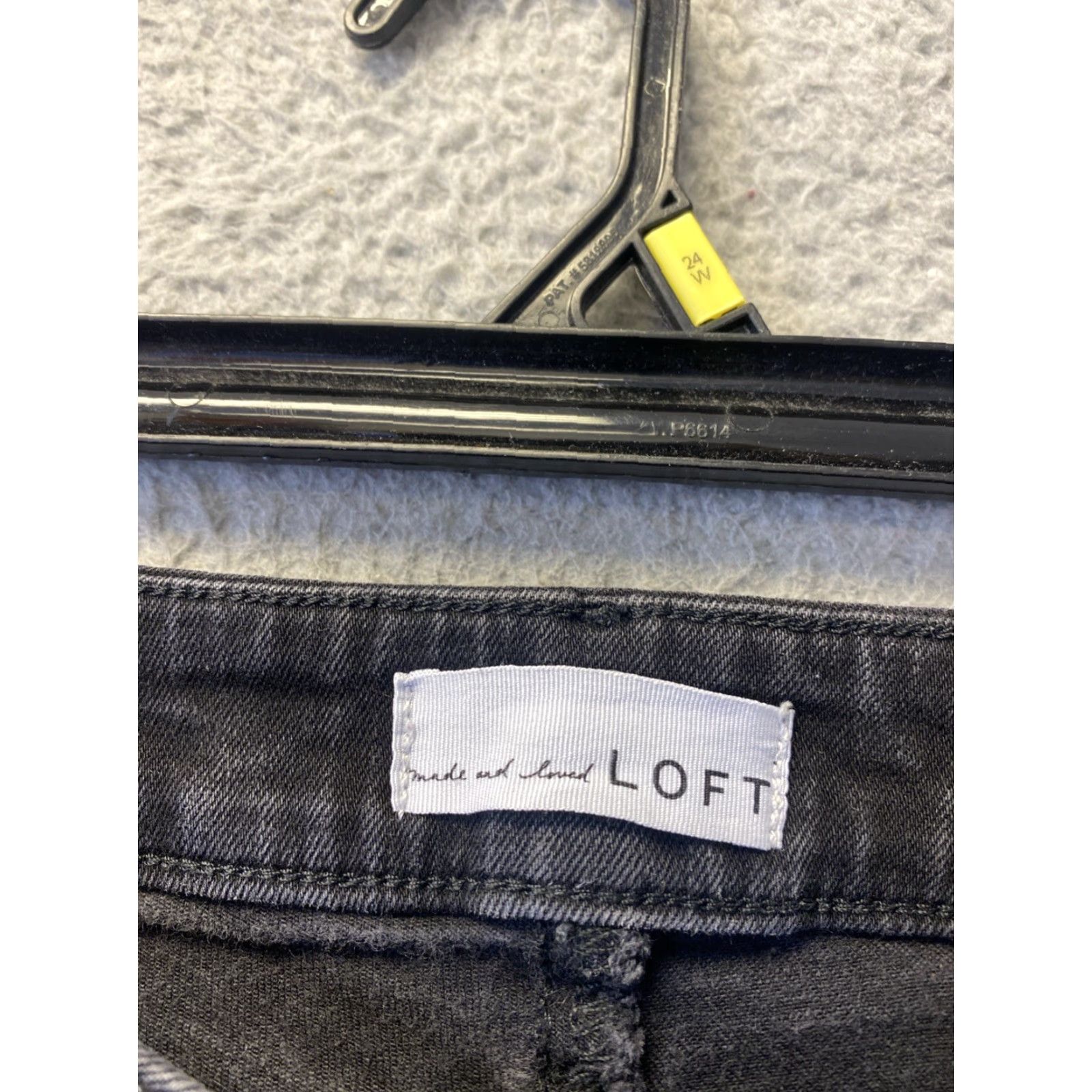 Loft LOFT Women's Jeans Slim High Rise Skinny 14 / 32 Black Denim Button 24 Inseam Stretch Curvy Regular 16328 Size 24" / US 00 / IT 34 - 4 Thumbnail