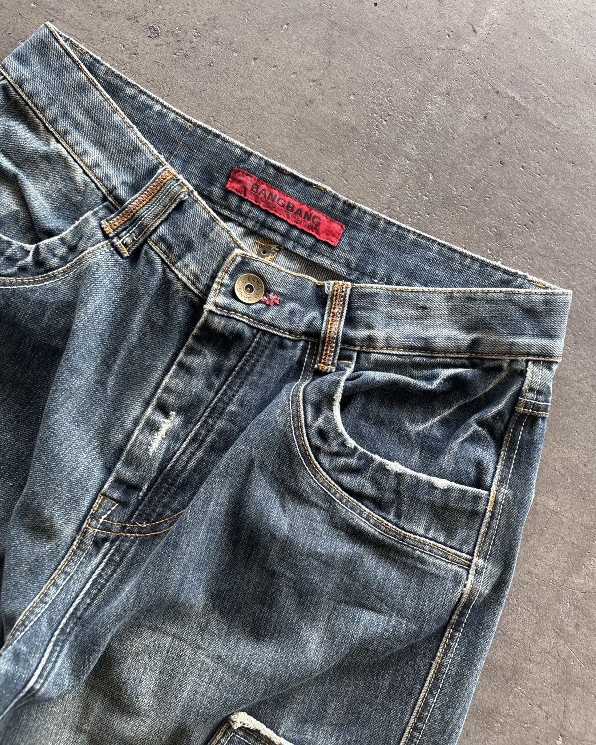 Japanese Brand Vintage Bang Bang Cargo Washed Denim Jeans Size US 32 / EU 48 - 3 Thumbnail