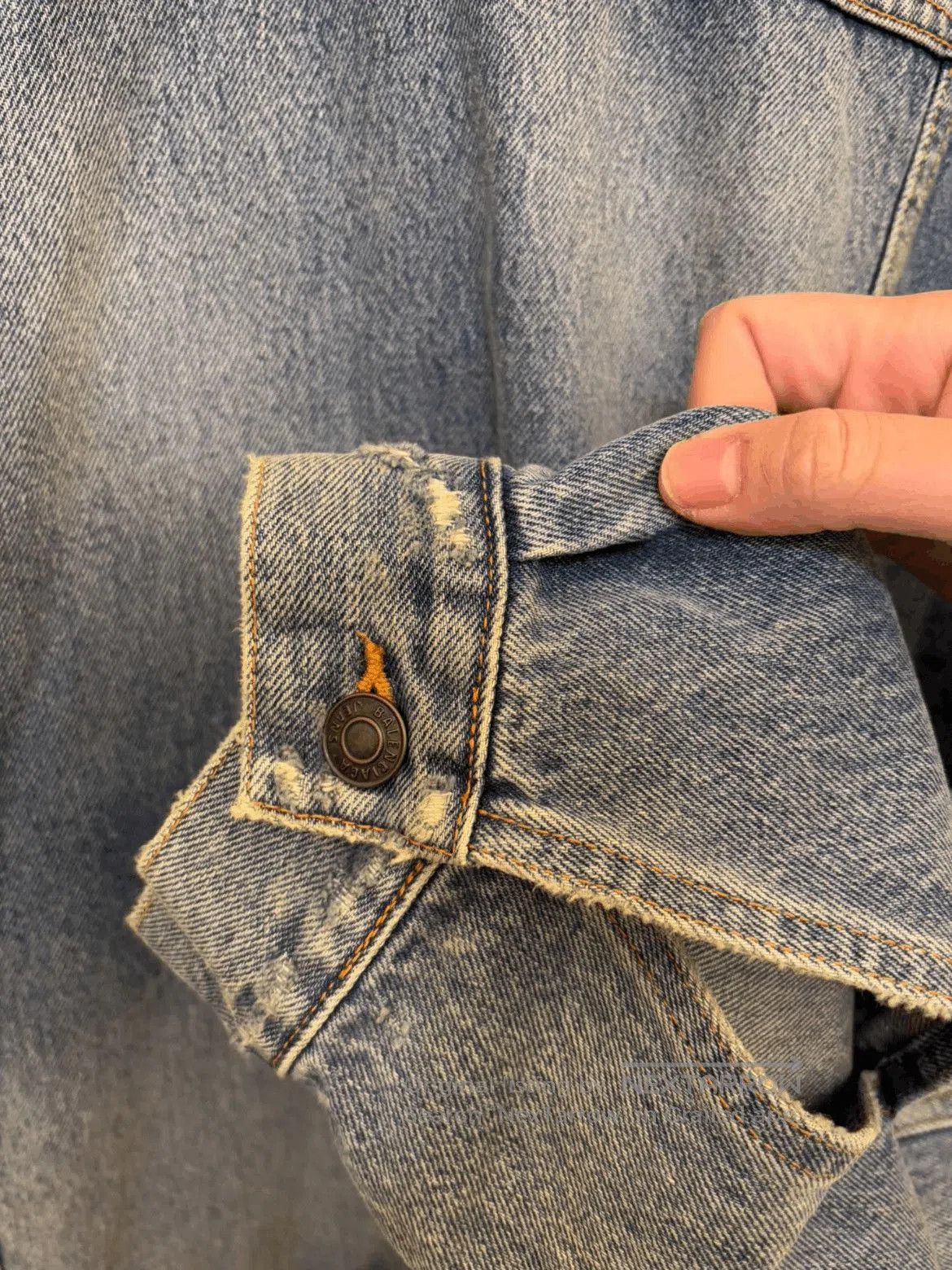 Balenciaga Sz 2 Balenciaga Pull-over Hoodie Denim Jacket. Size US M / EU 48-50 / 2 - 4 Thumbnail