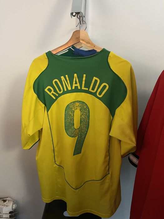 Nike JERSEY BRAZIL R9 2004 | Grailed