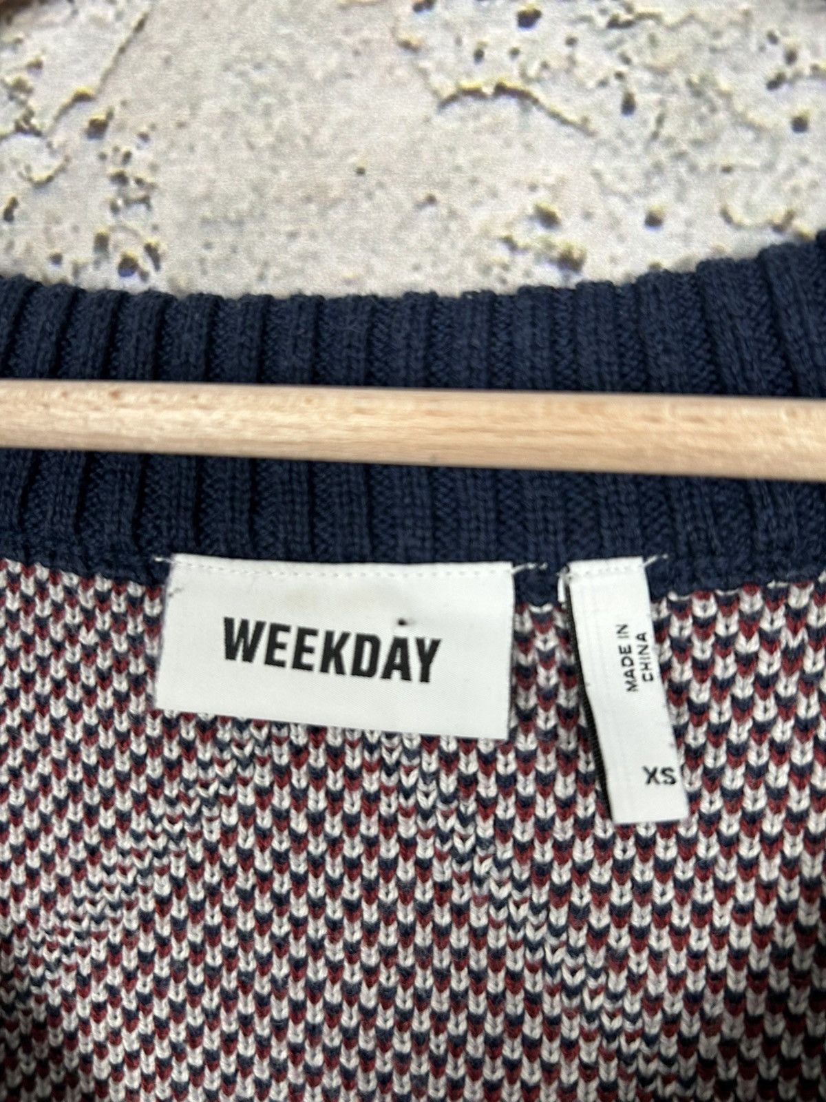 Weekday Weekday North V Neck Sweater Knit Streetwear Elegant Hype Size US XS / EU 42 / 0 - 5 Thumbnail