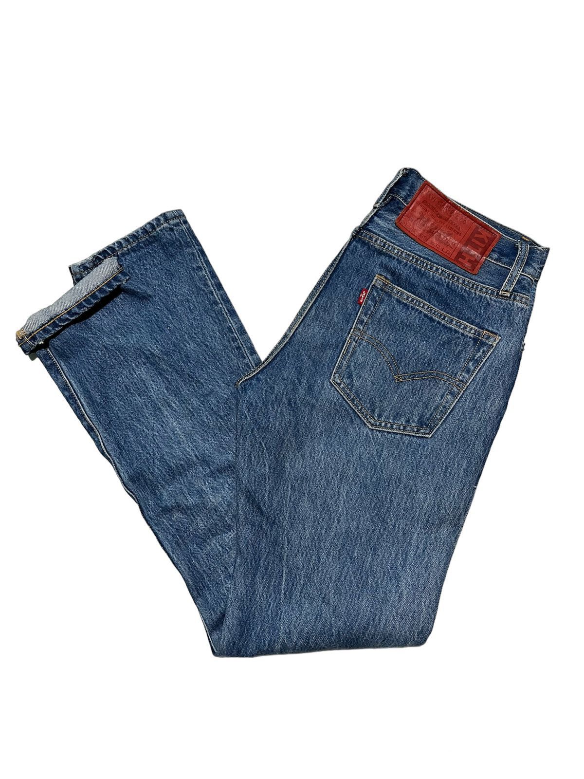 Kith Levis | Grailed