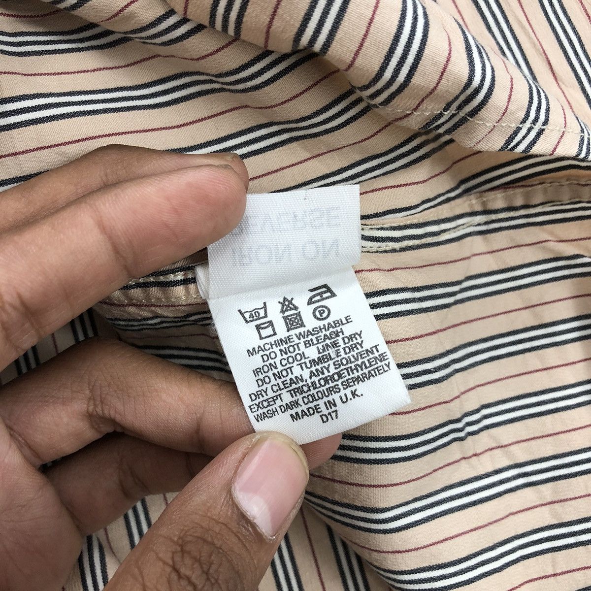 Burberry × Japanese Brand × Vintage Burberry London Striped Button Shirt Women Size M / US 6-8 / IT 42-44 - 7 Thumbnail