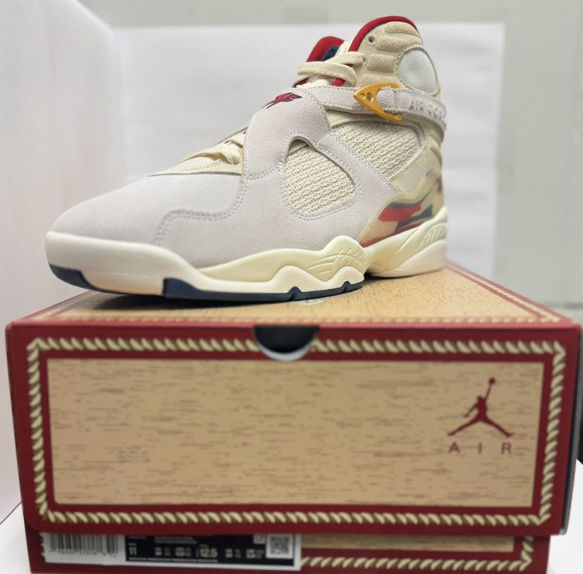 image of Jordan Nike Jordan 8 Solefly “Mi Casa Es Su Casa” Shoes in White, Men's (Size 11)
