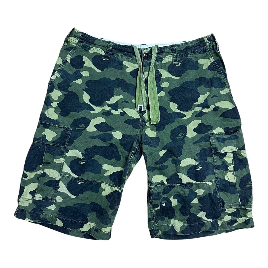 Bape L 34 Waist Bape OG Green Camo Cargo Shorts Size US 34 / EU 50 - 1 Thumbnail