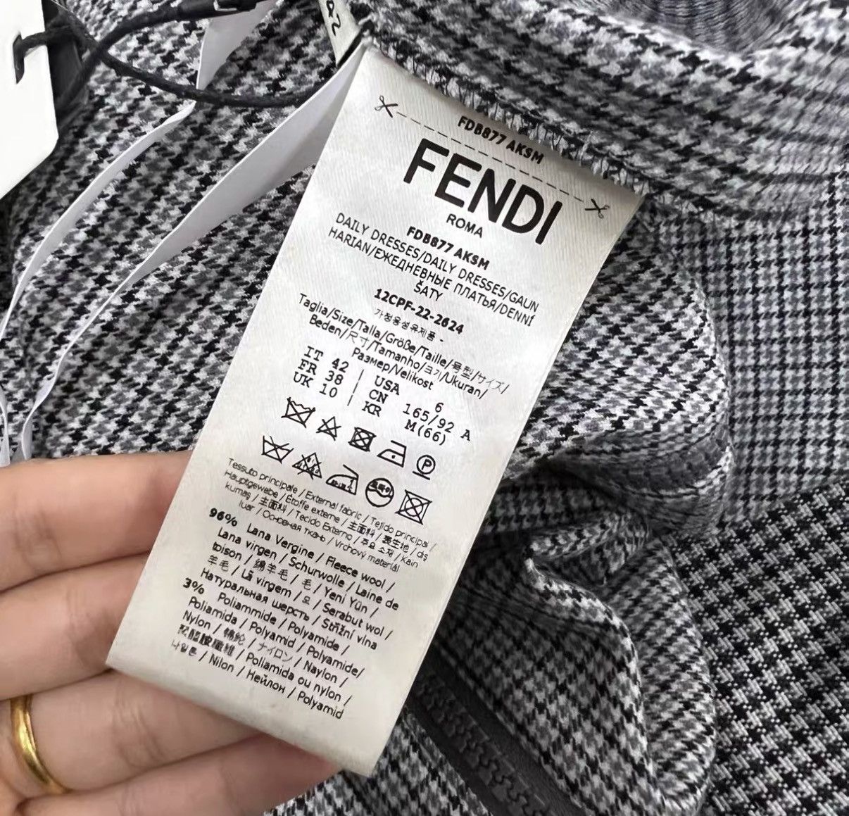 Fendi Fendi Houndstooth Lace-up Waist-tightening Dress J41 Size M / US 6-8 / IT 42-44 - 5 Thumbnail