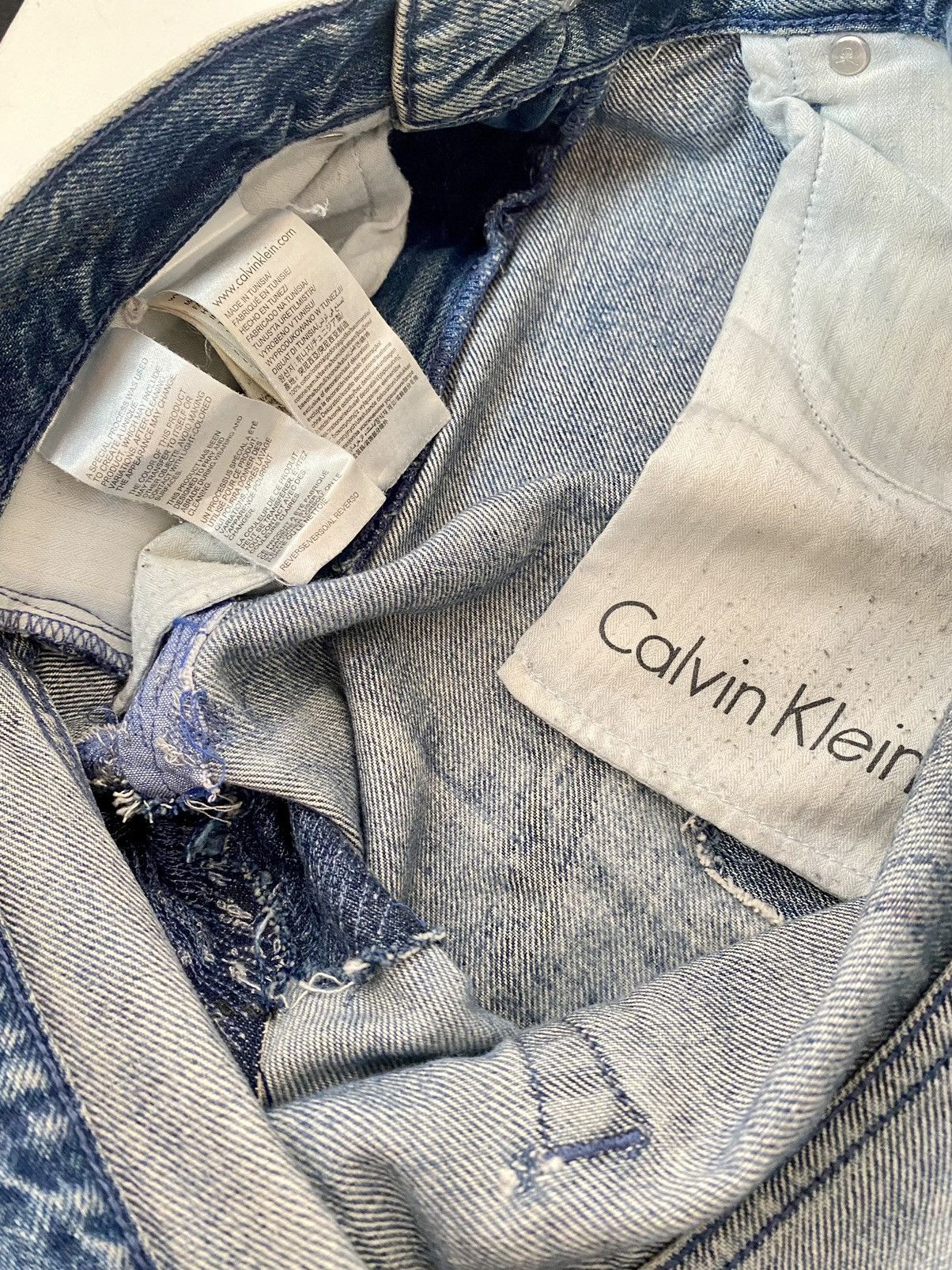 Calvin Klein CK high straight Paint-Splatter Jeans Size US 33 - 6 Thumbnail