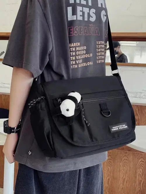Other Cartoon Panda Messenger Bag Size ONE SIZE - 2 Thumbnail