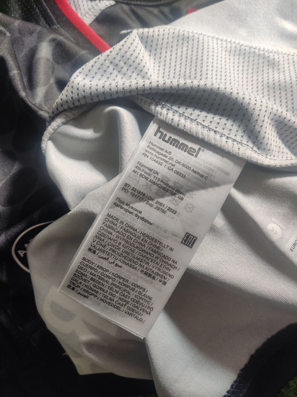 Hummel BNWT AGF AARHUS 2022 2023 GK SHIRT JERSEY FOOTBALL HUMMEL Size US S / EU 44-46 / 1 - 8 Thumbnail